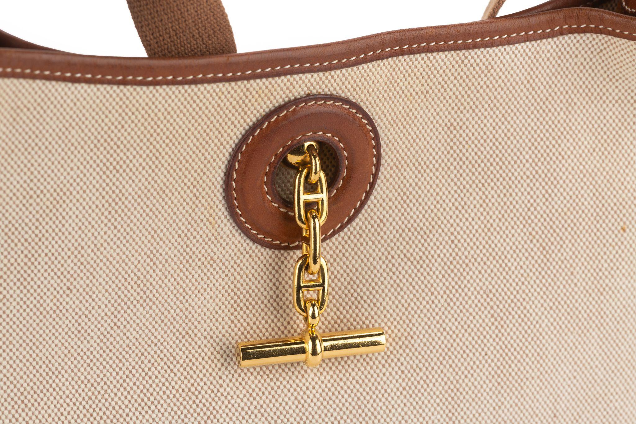 Hermès Toile and Gold Leather Vespa Bag For Sale 2