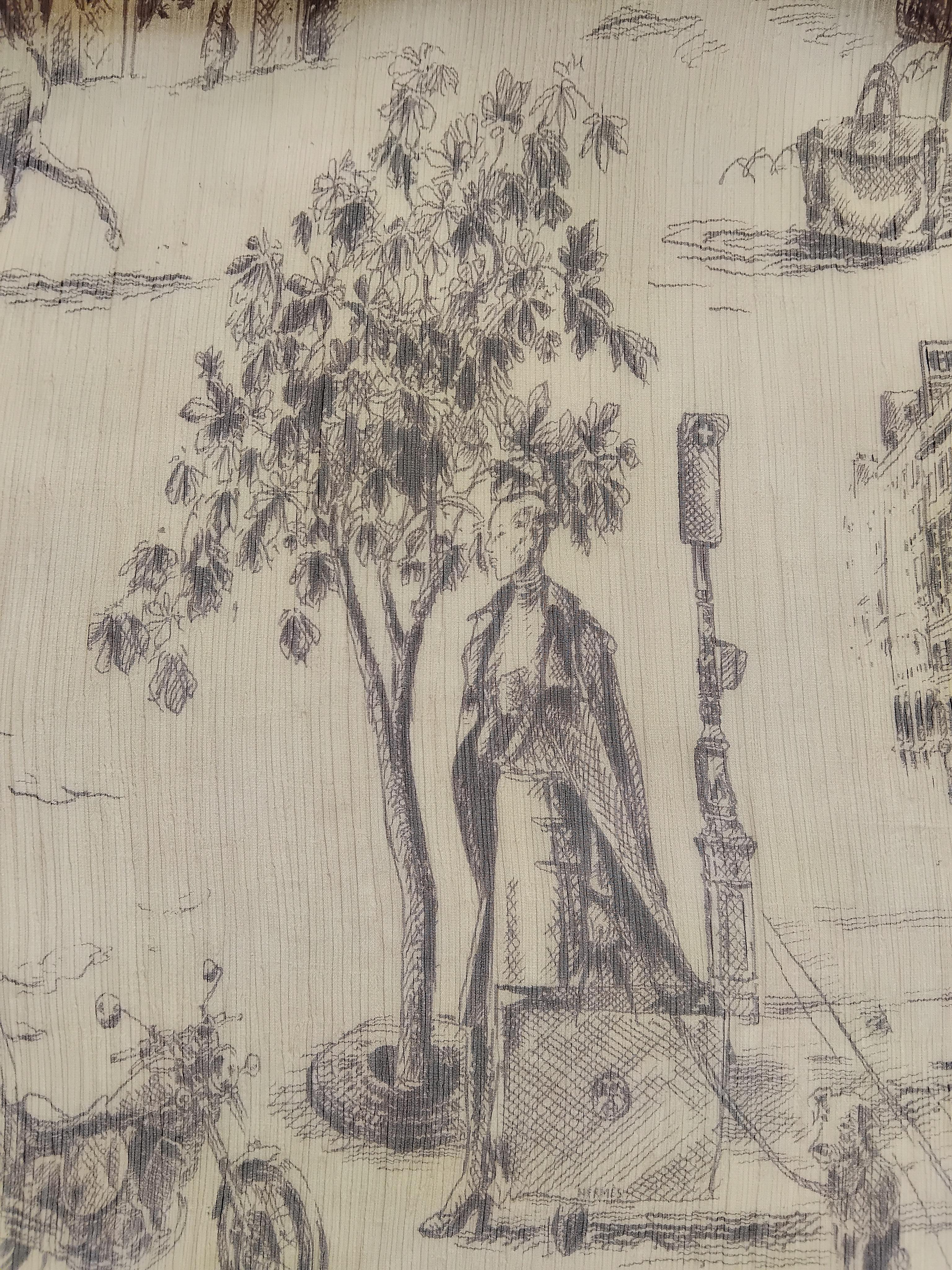 Hermès Toile de Jouy Stampa Chiffon Mousseline Sciarpa di Seta Lunga Stola in vendita 1