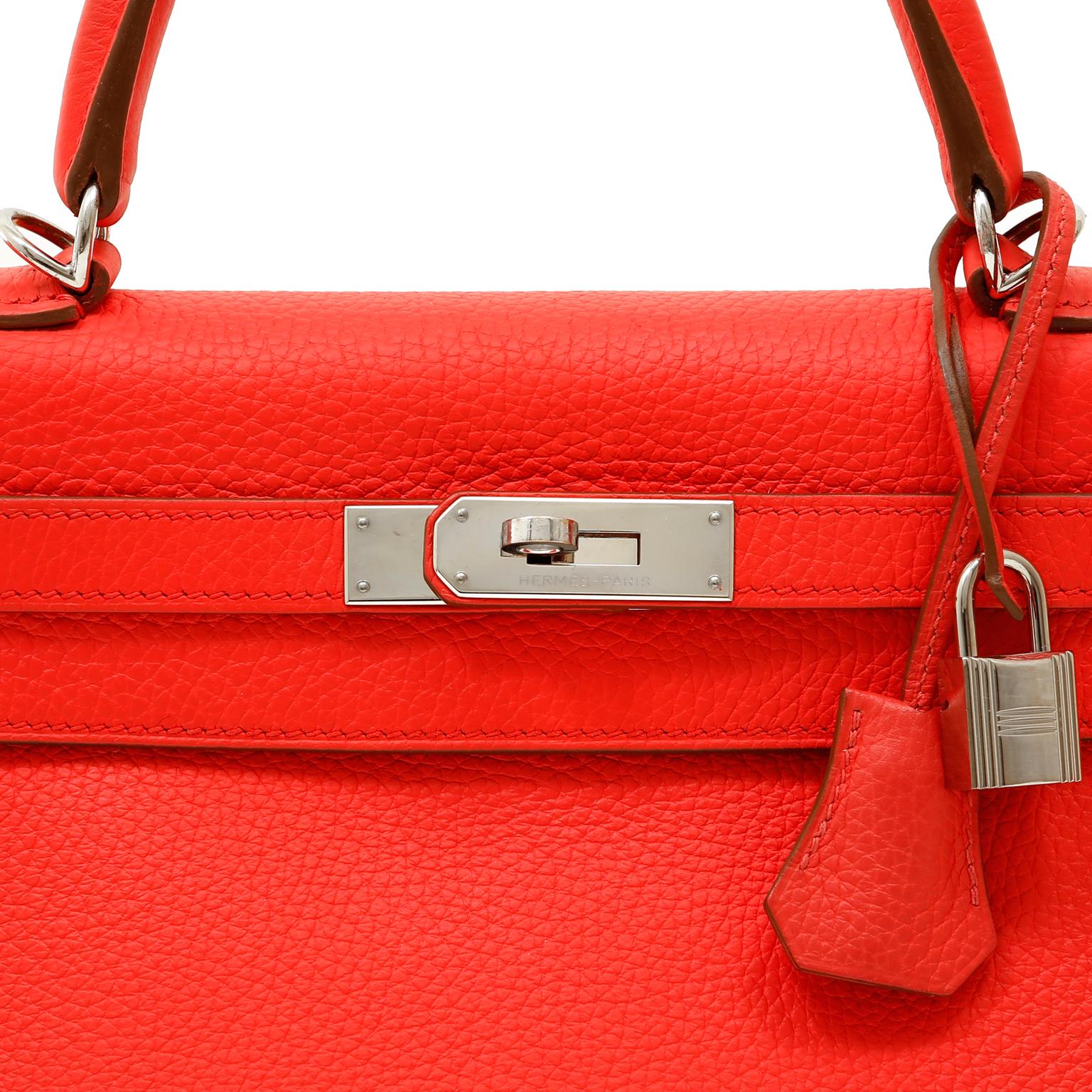 Hermès Tomato Red Togo Leather 28 cm Kelly Bag with Palladium In Good Condition In Palm Beach, FL