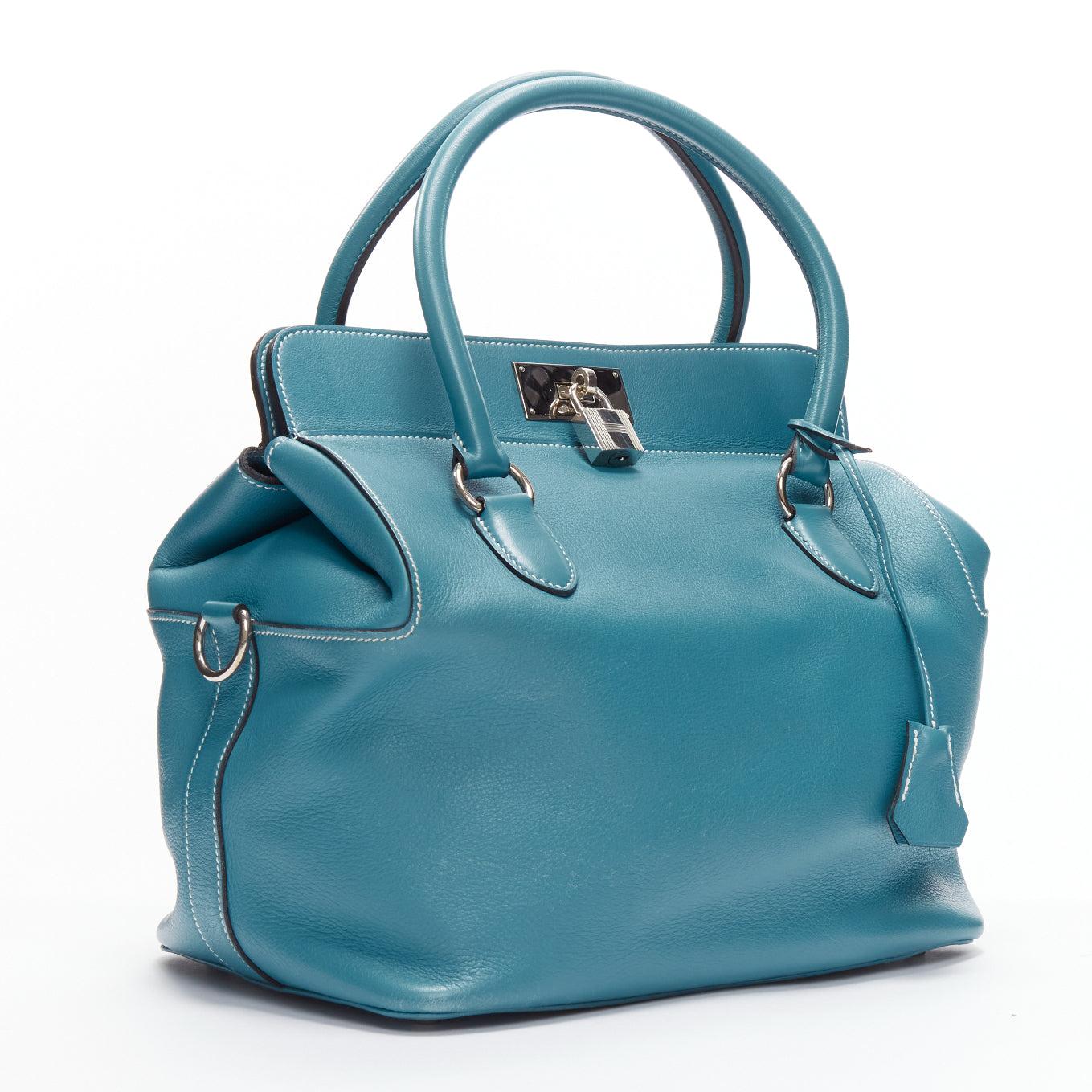 HERMES Toolbox 26 teal blue grained leather SHW top handle satchel In Good Condition For Sale In Hong Kong, NT