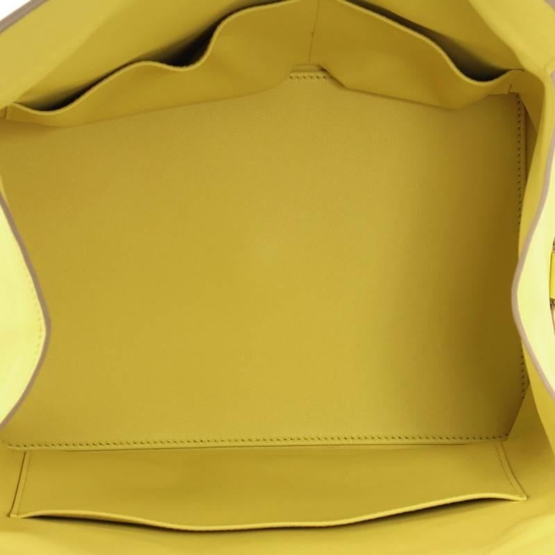 Hermes Toolbox Handbag Swift 26 In Good Condition In NY, NY