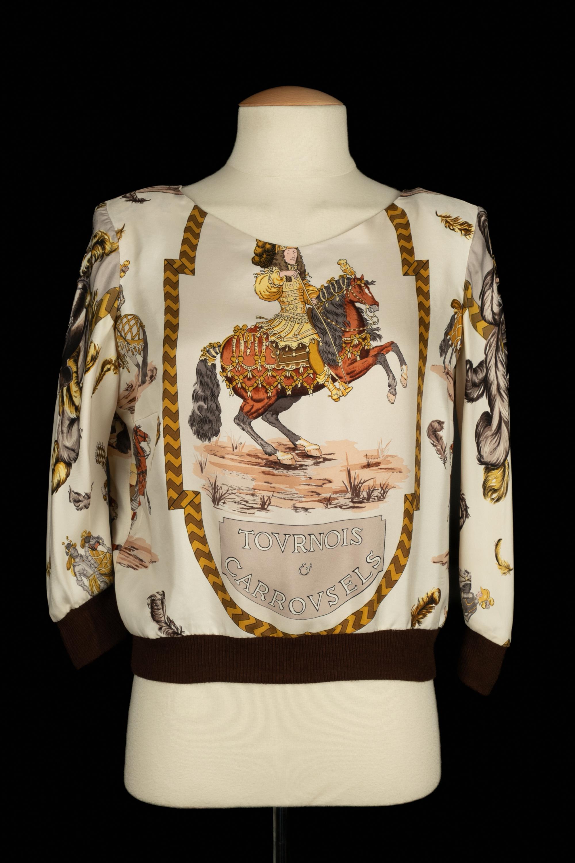 HERMÈS - (Made in France) ) Silk top with the 