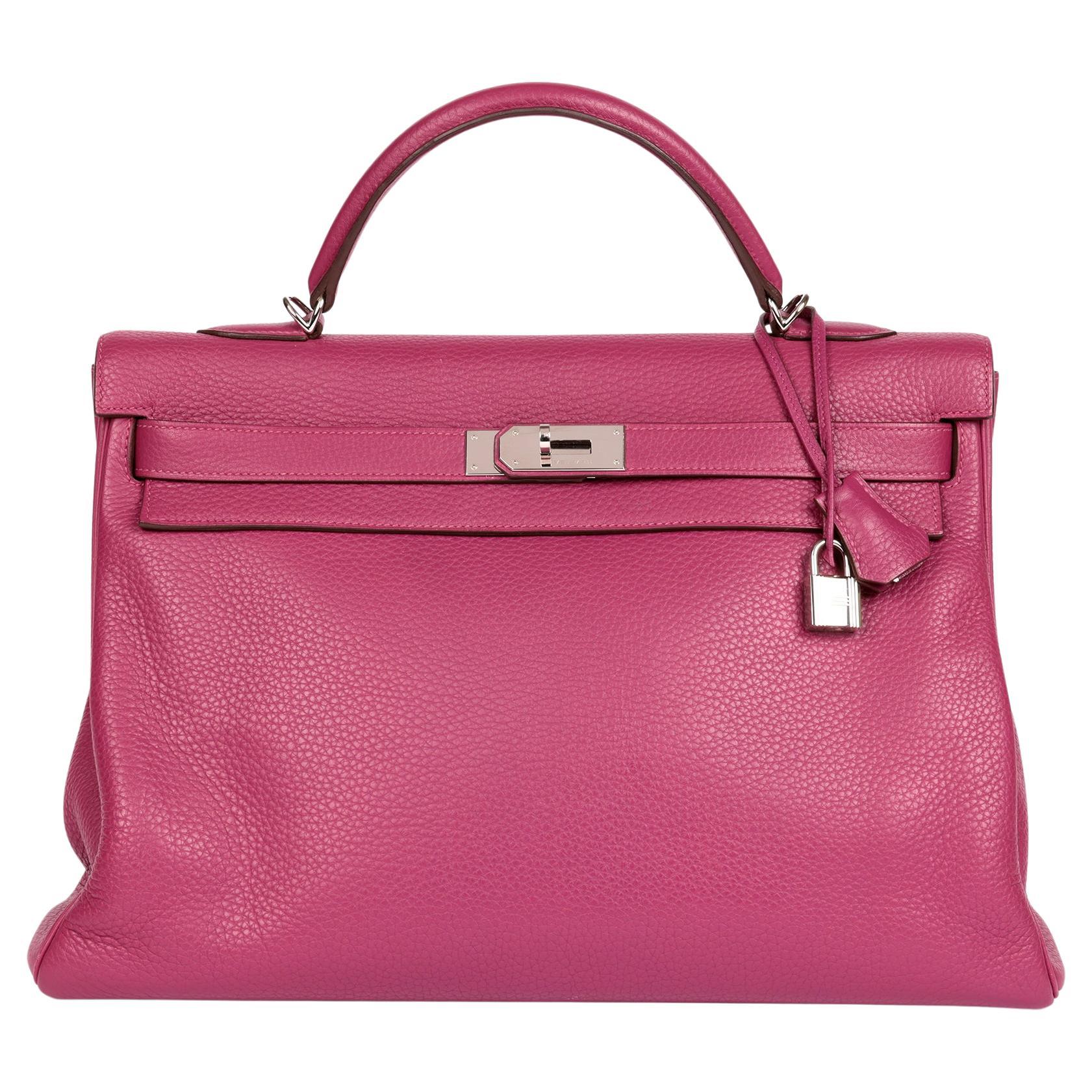 What color kelly is the most popular?