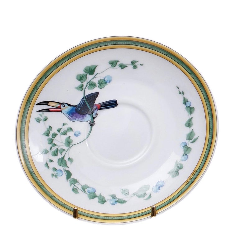 Hermès "Toucan" Porcelain Dinnerware Service 31 Pieces at 1stDibs