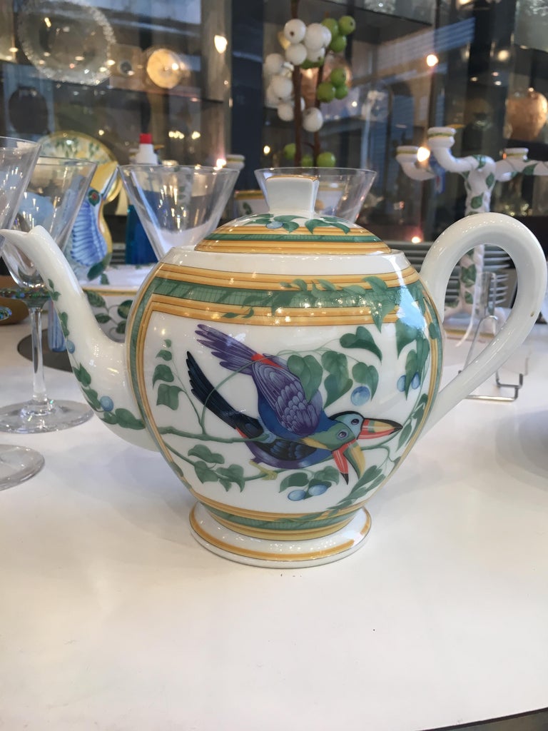 Hermes "Toucan" Porcelain Dinnerware Service 67 Pieces at 1stDibs