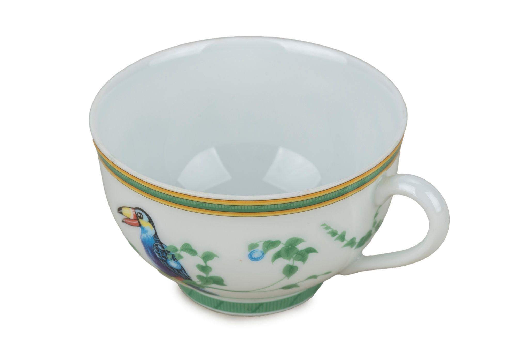  Tasses à thé et soucoupes Toucans Hermès, S/2 Unisexe 