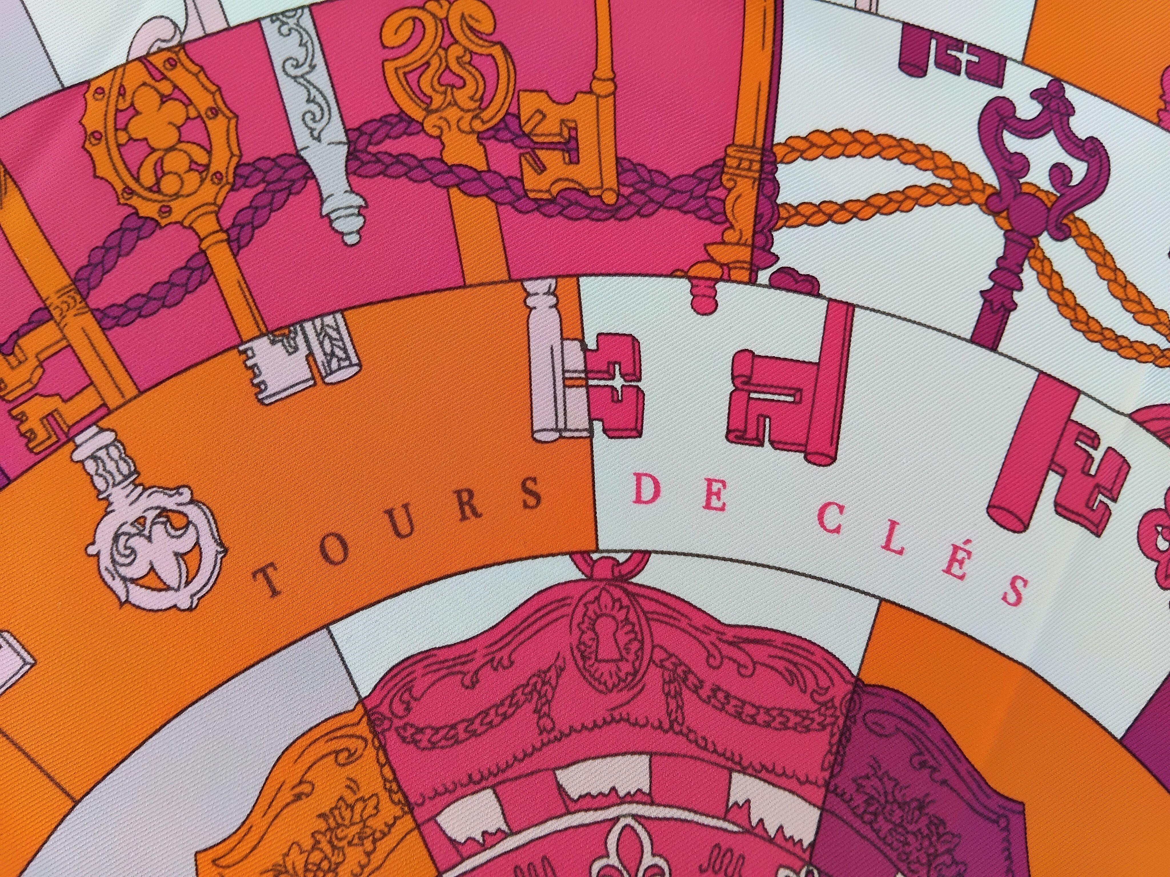Hermès Tours de Clés Silk Scarf Orange Mastic Pink 26' 2