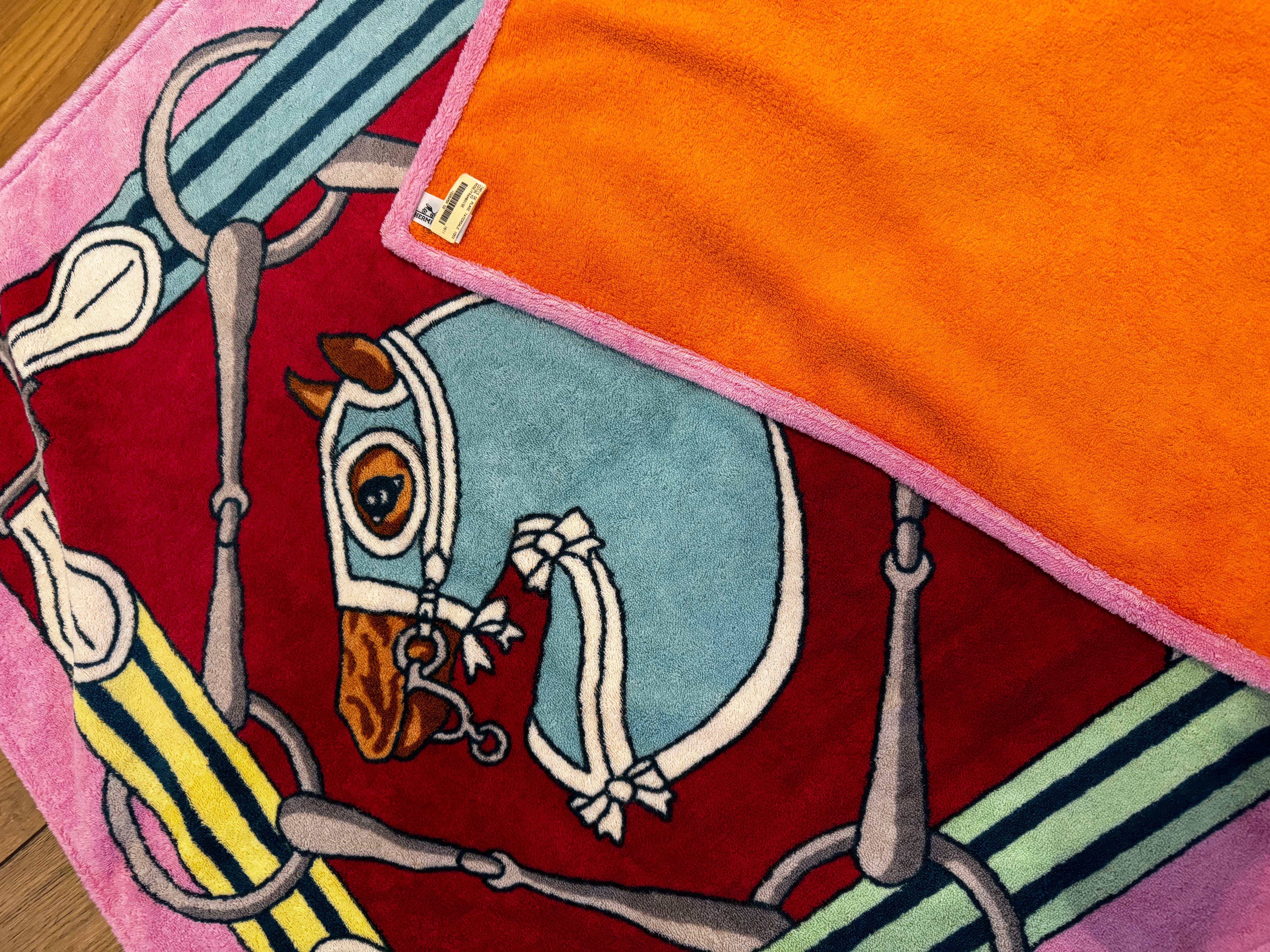 Gray Hermes towel cotton pink For Sale