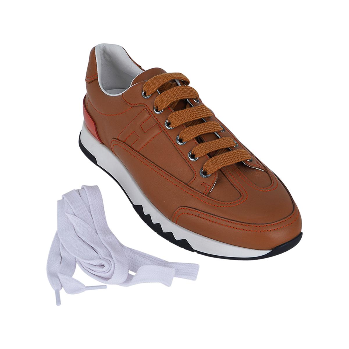 Hermes Trail Sneaker Gold Calfskin 39 / 9 For Sale 4