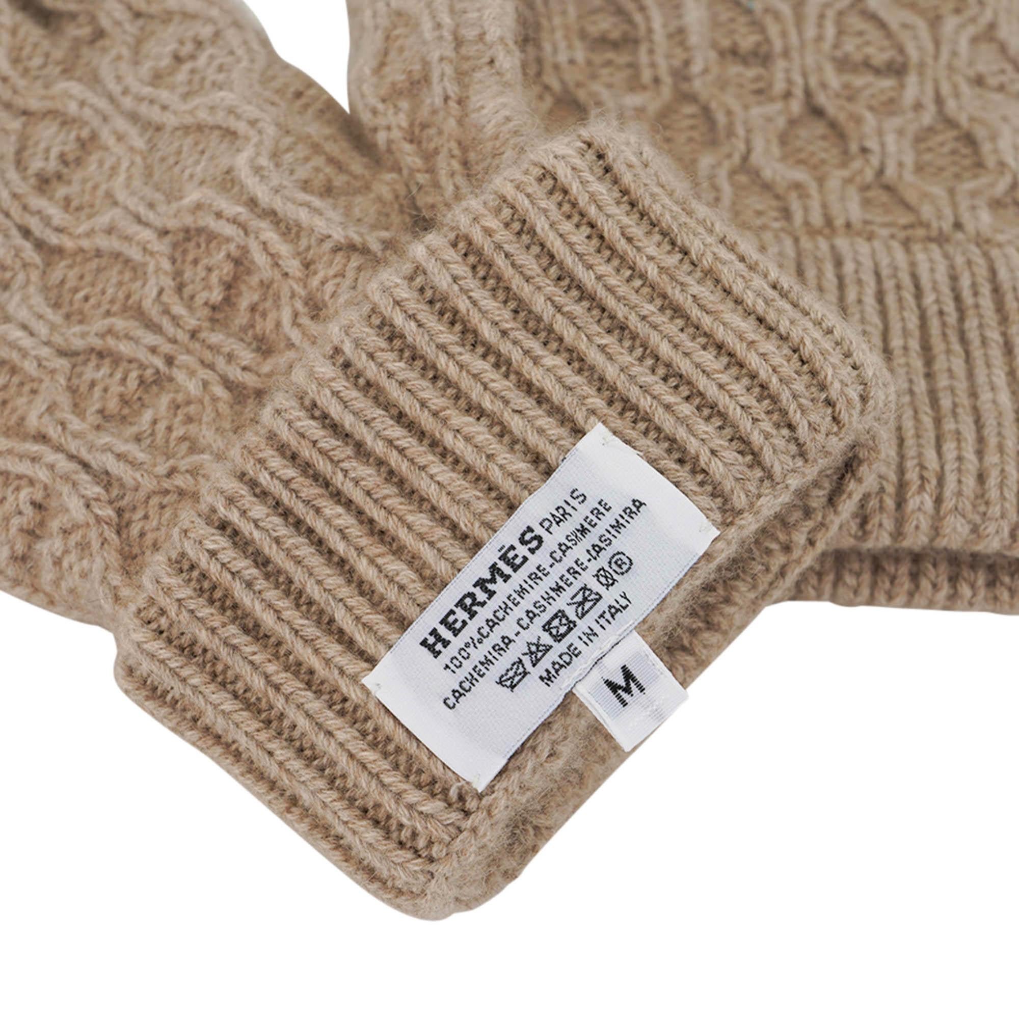 Women's or Men's Hermes Tri Maillon Gloves Beige Cashmere M  For Sale