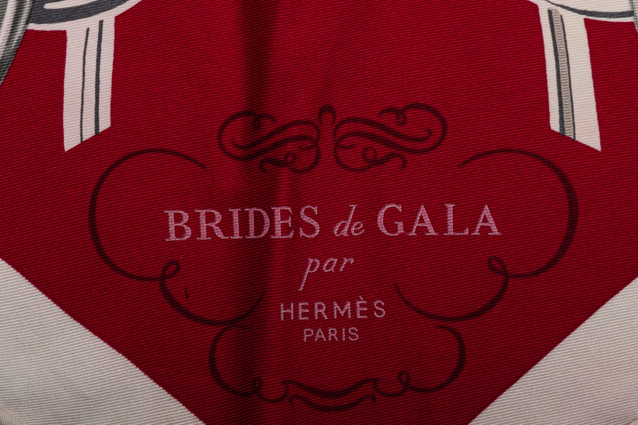Women's or Men's Hermes Triangle Brides de Gala Scarf For Sale