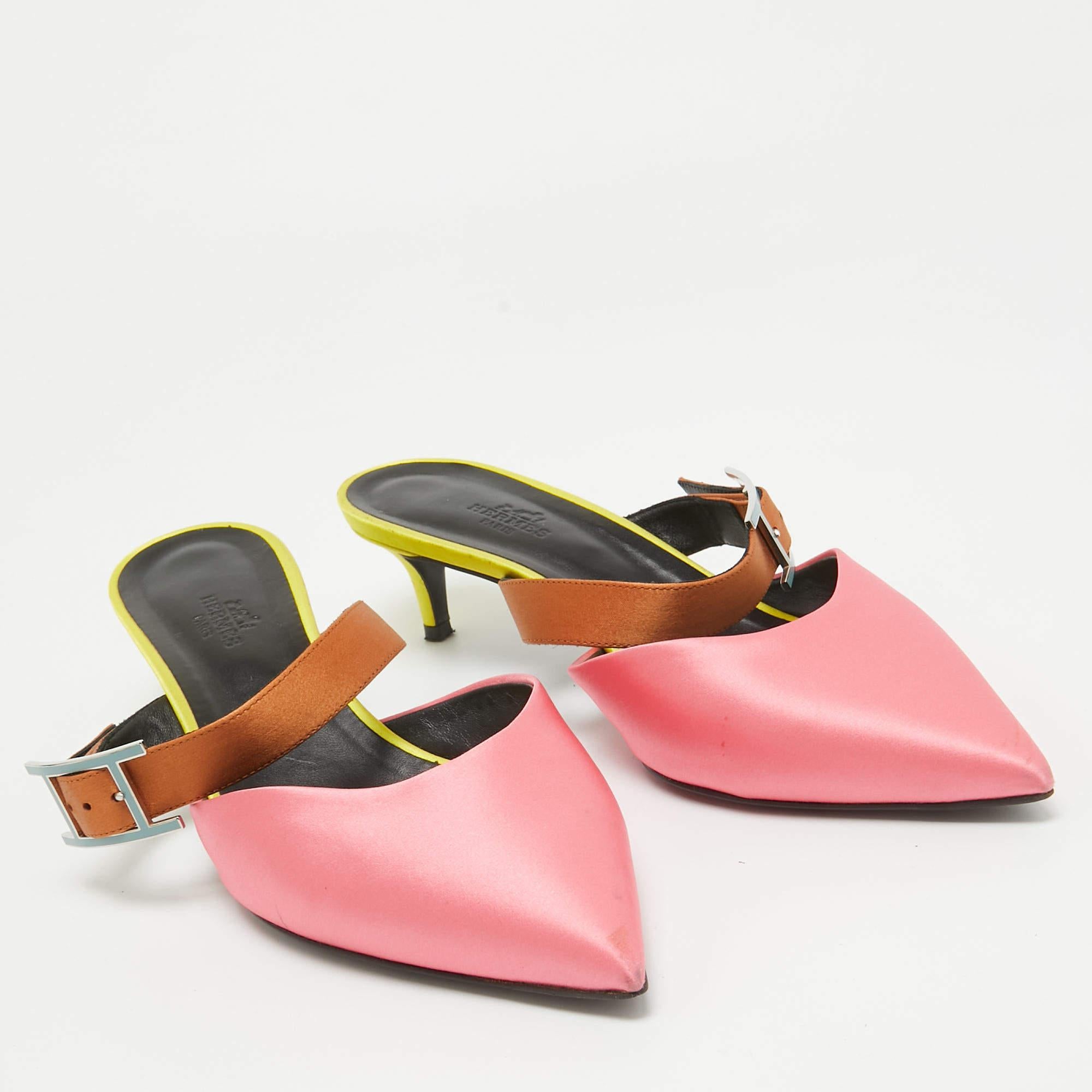 Hermes Tricolor Satin and Leather Blink Mule Size 39 In Good Condition For Sale In Dubai, Al Qouz 2