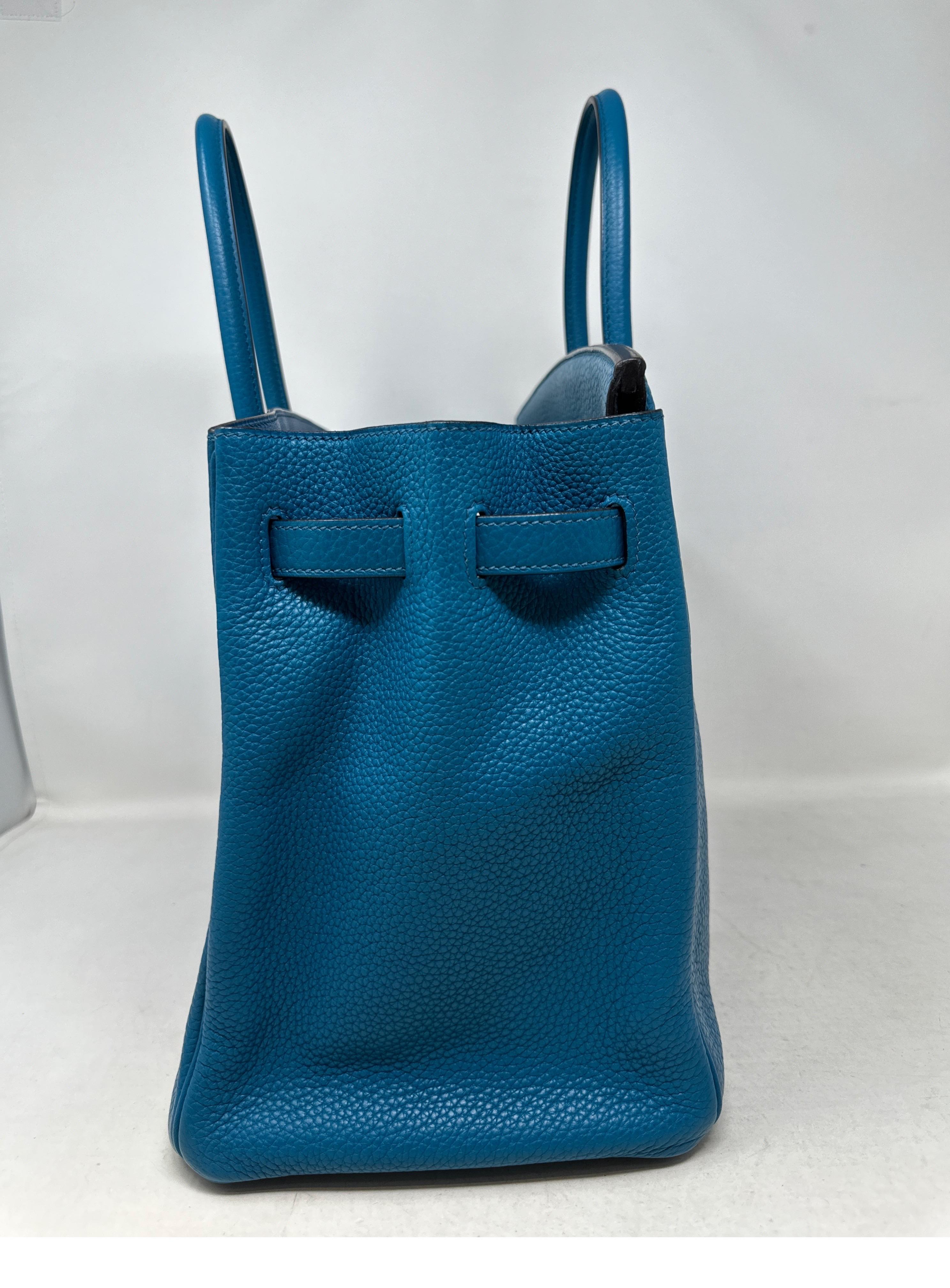 Women's or Men's Hermes Turquoise Birkin 35 Bag