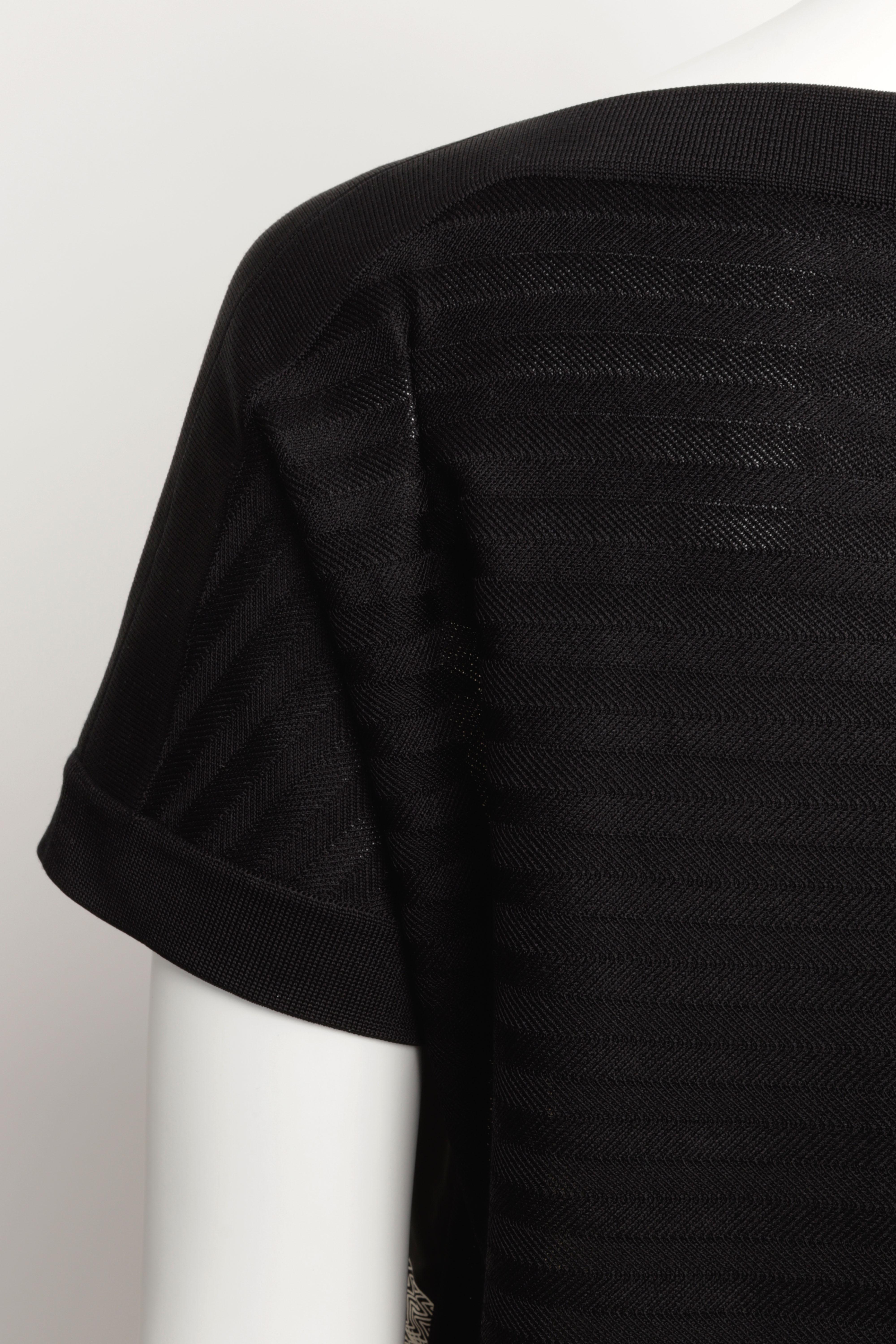 Hermes Twillaine - Top blouse à manches courtes en soie noire imprimée et maille de soie en vente 3