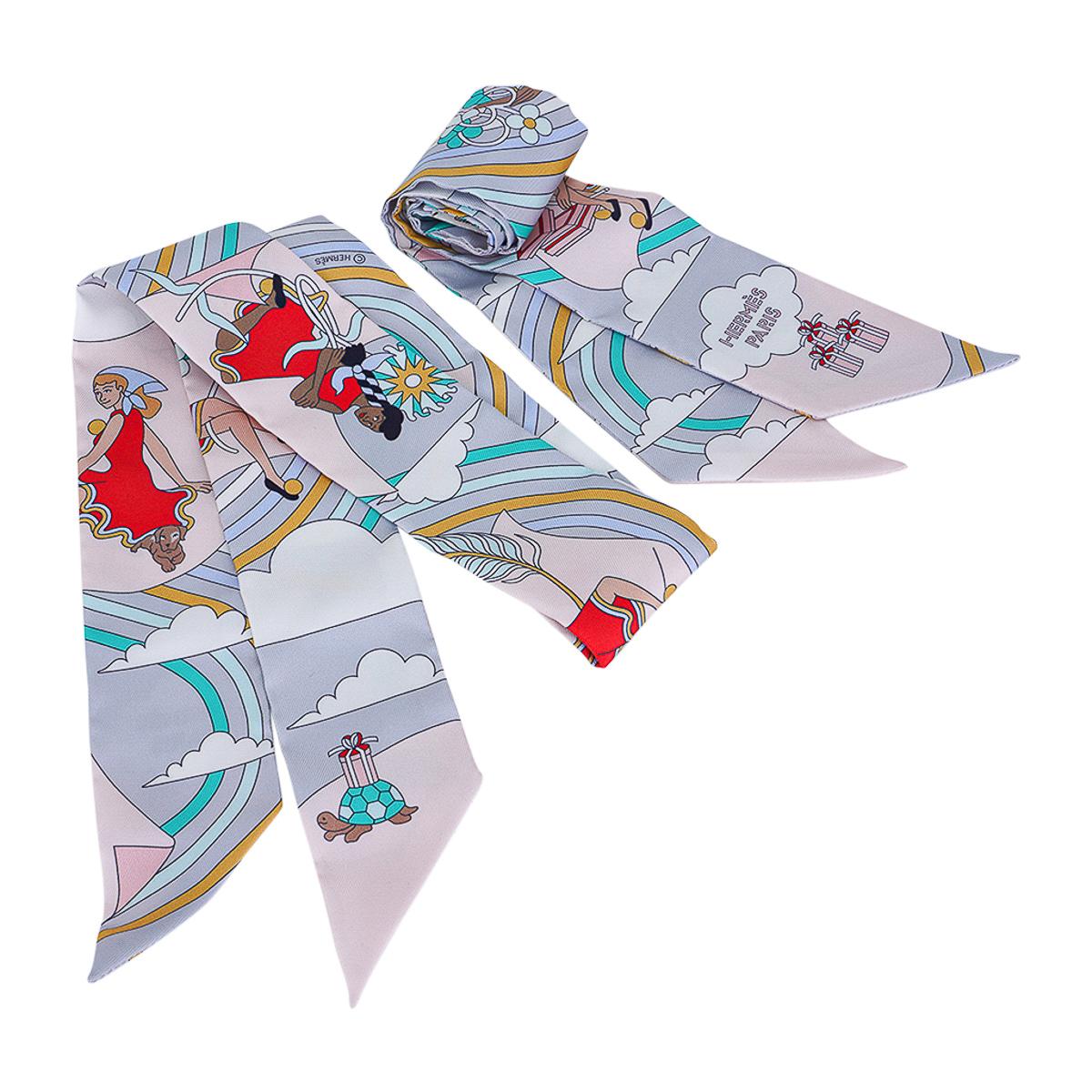 Hermes Twilly Carres Volants Gris Perle / Rose Pale Silk Scarf Set of 2 For Sale 2