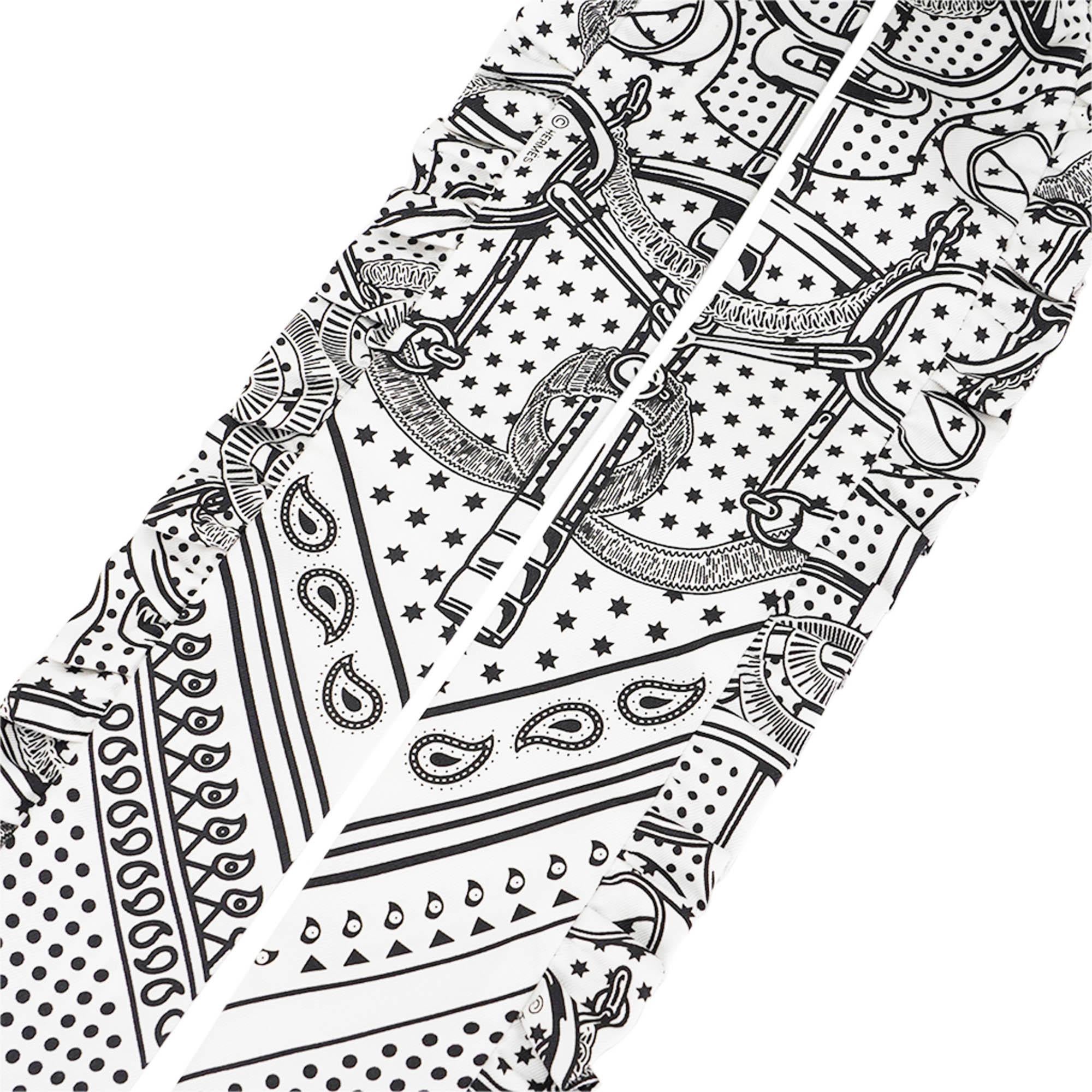Women's Hermes Twilly Eperon d'Or Bandana Blanc and Noir For Sale