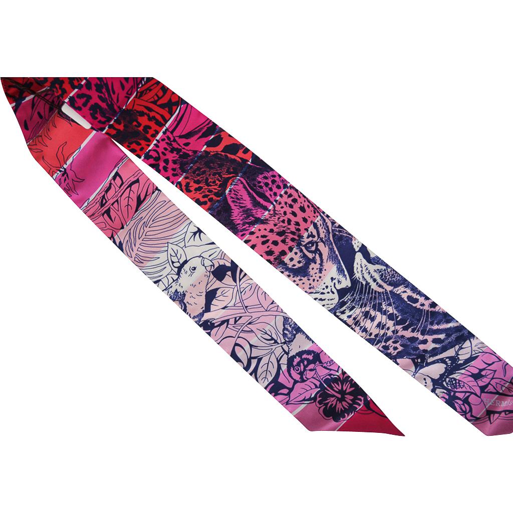 Hermes Twilly Jungle Love Rainbow Rose Vif Encre Set of 2 In New Condition In Miami, FL