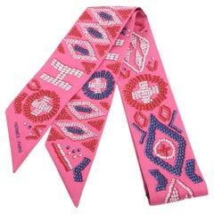 Hermès Twilly Kelly en Perles Seidenschal Hot Pink