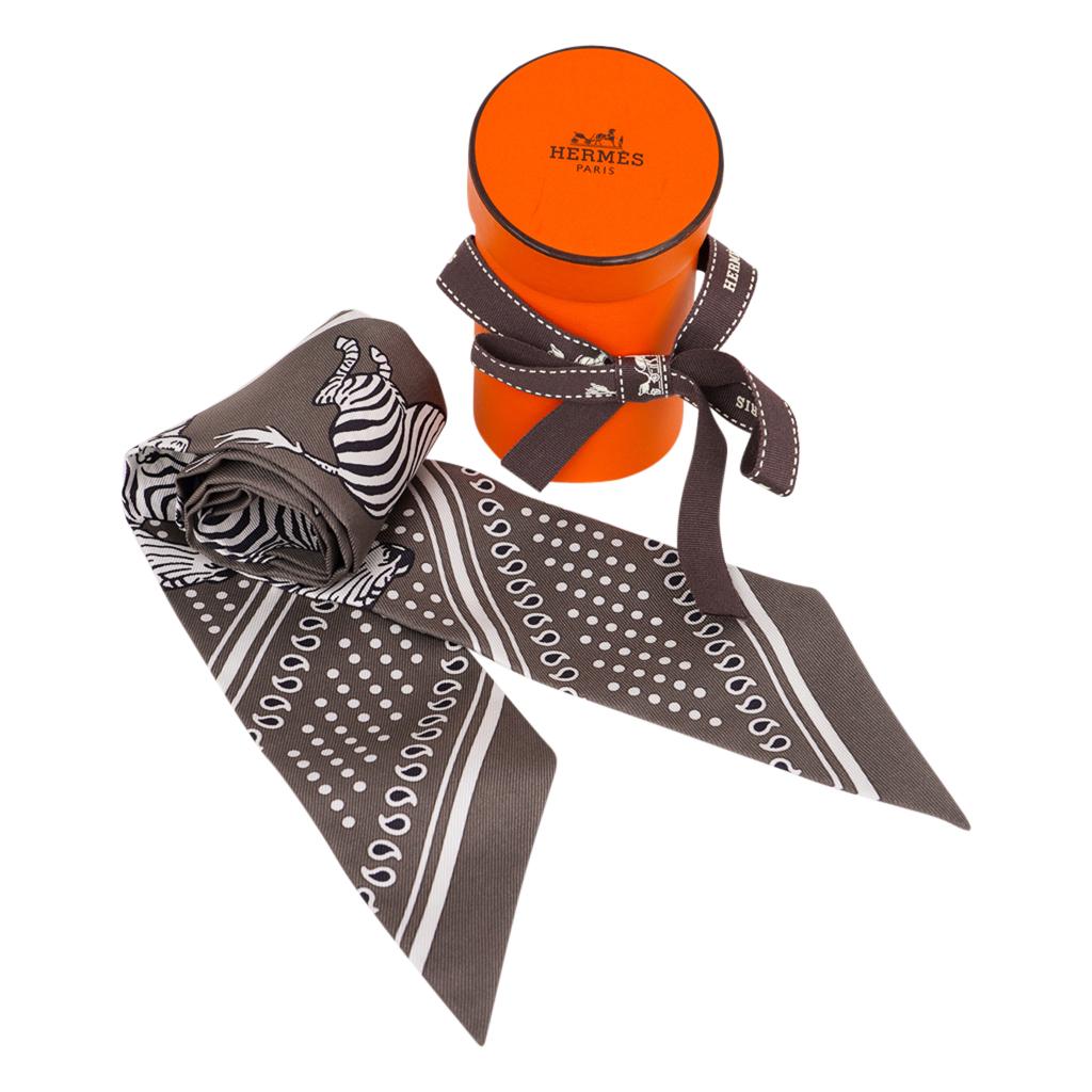 Hermes Twilly Les Zebres Gris Taupe / Noir  Set of Two 1