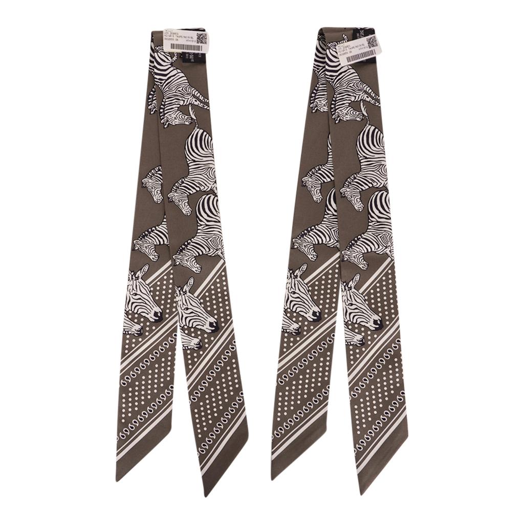 Hermes Twilly Les Zebres Gris Taupe / Noir  Set of Two 3
