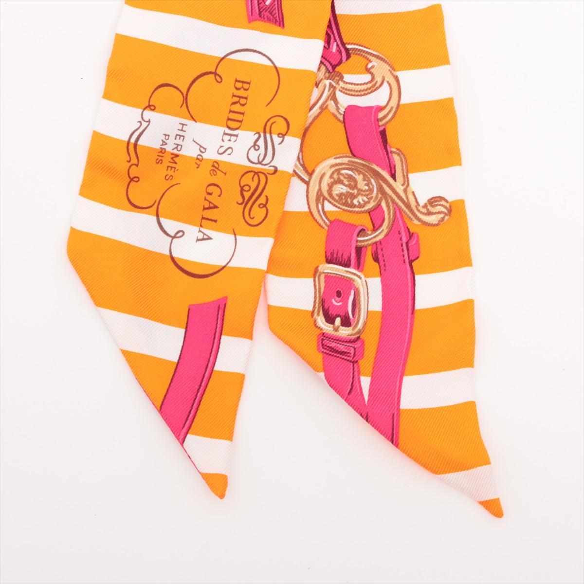 Hermès Twilly Silk Brides de Gala Stripes Orange x White In Good Condition For Sale In Humacao, PR