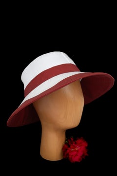 Hermès two-tone bucket hat