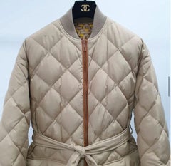 Hermes Zwei-Wege-Daunenjacke Mantel Sz.36