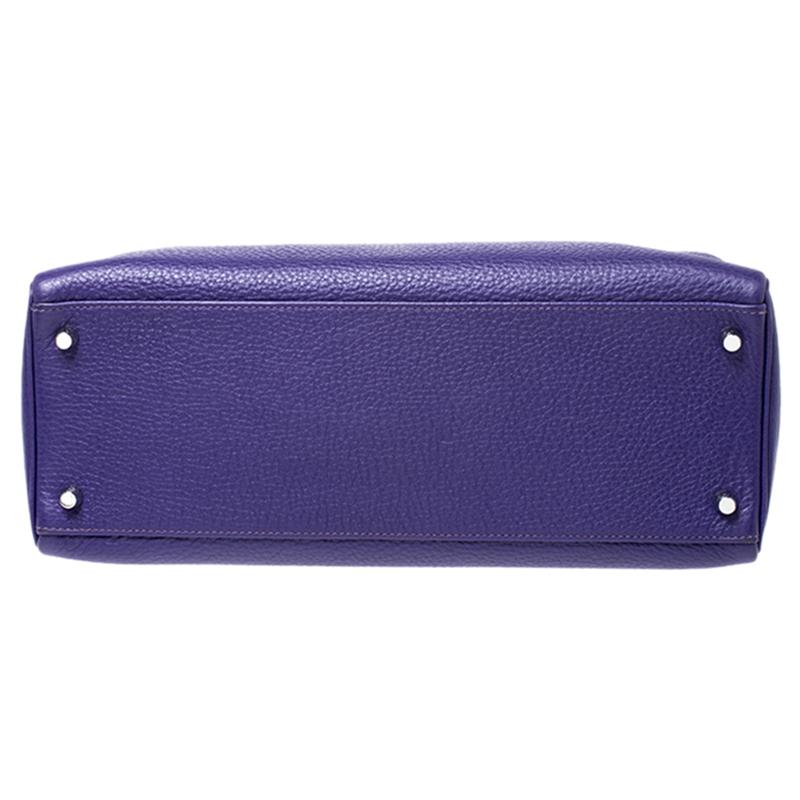 Hermes Ultraviolet Clemence Leather Palladium Hardware Kelly Retourne 35 Bag In Excellent Condition In Dubai, Al Qouz 2