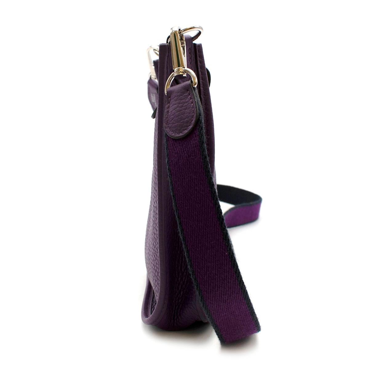 Hermes Ultraviolet Taurillon Clemence Leather Mini Evelyne Bag PHW

Since 1978, this bag has enchanted daily riders. First intended to tend horses, it is sewn without a lining and brightened up with an H perforation, which the initiates wear against