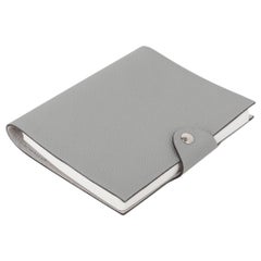 Hermes Ulysse Notebook Cover Gris Mouette PM Model avec recharge de papier ligné