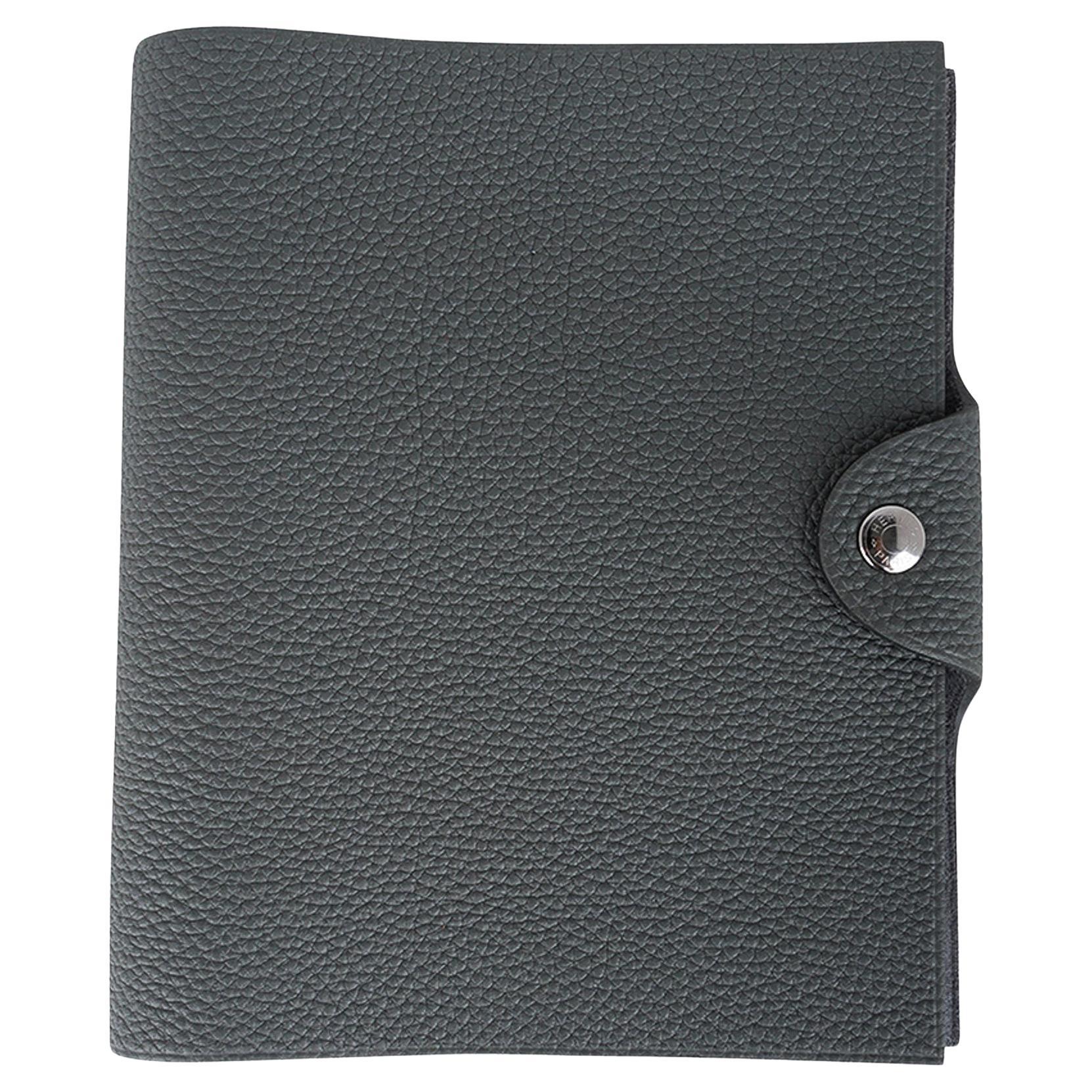 Hermes Ulysse PM Notebook Cover Vert Amande with Refill For Sale