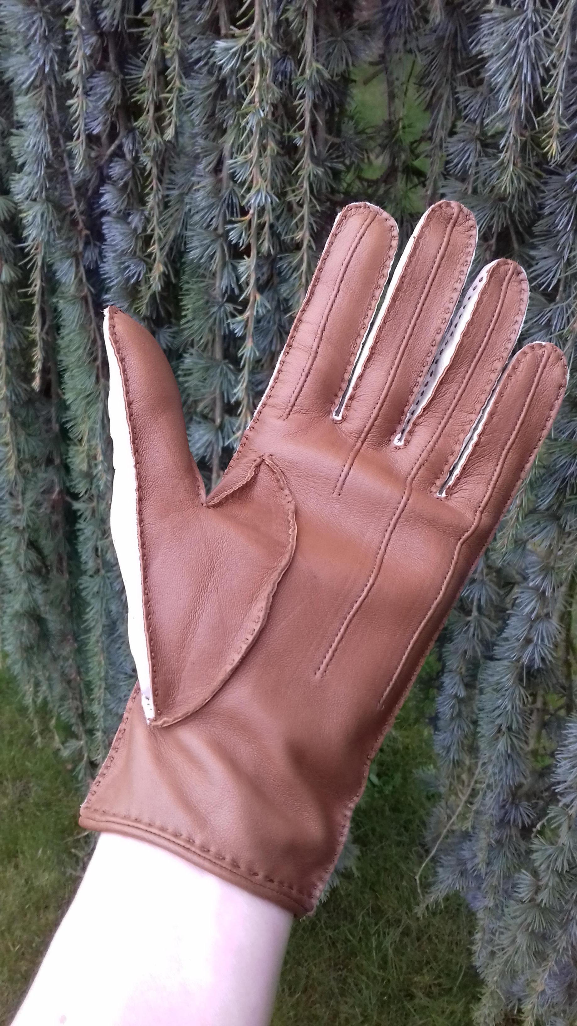Hermès Unisex Driving Gloves Bi Color Lambskin Leather Size 7, 5 In Box 8