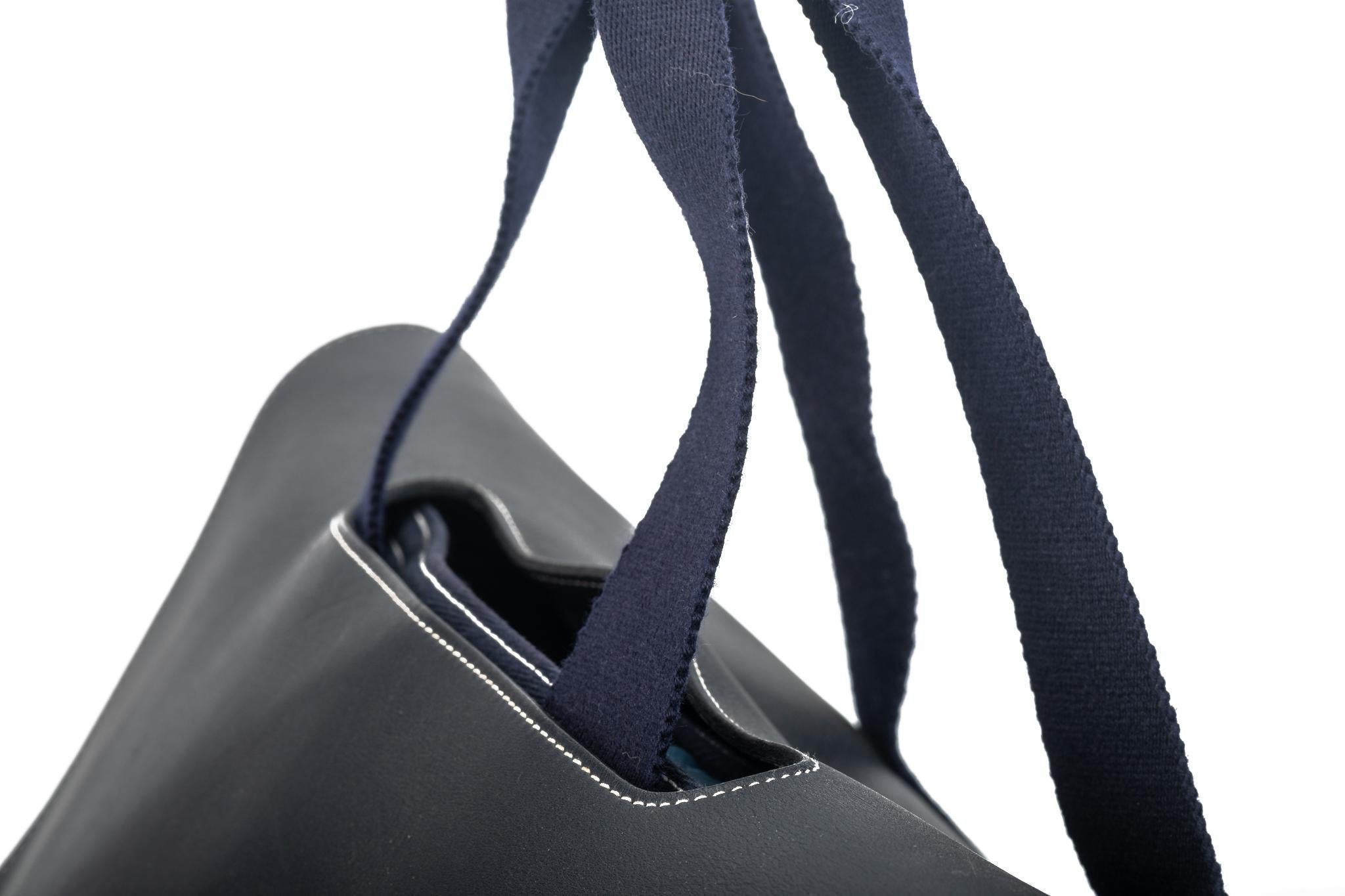 Hermes Unisex Weekender Blue Bag XLG 9