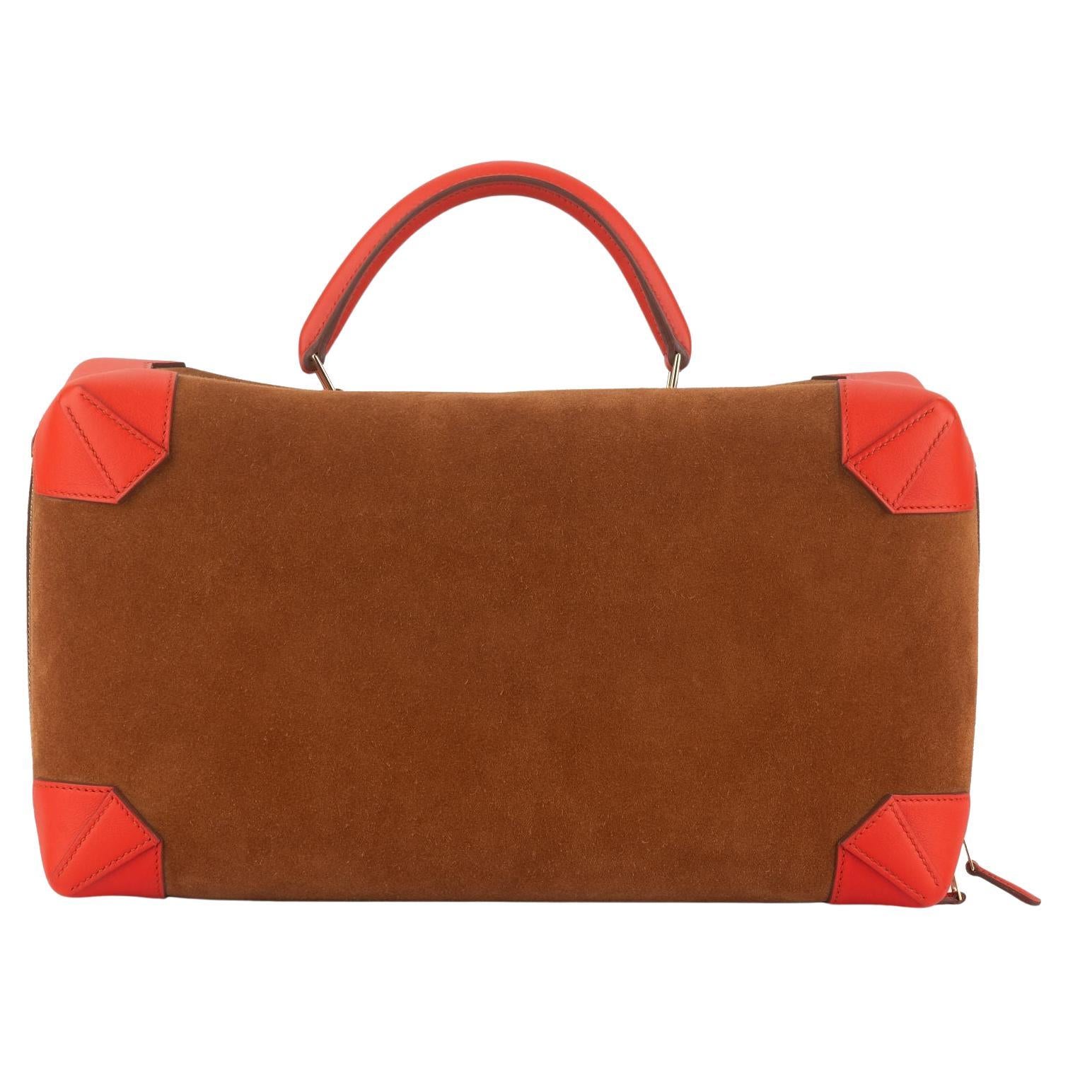 Why is it called the tote bag?