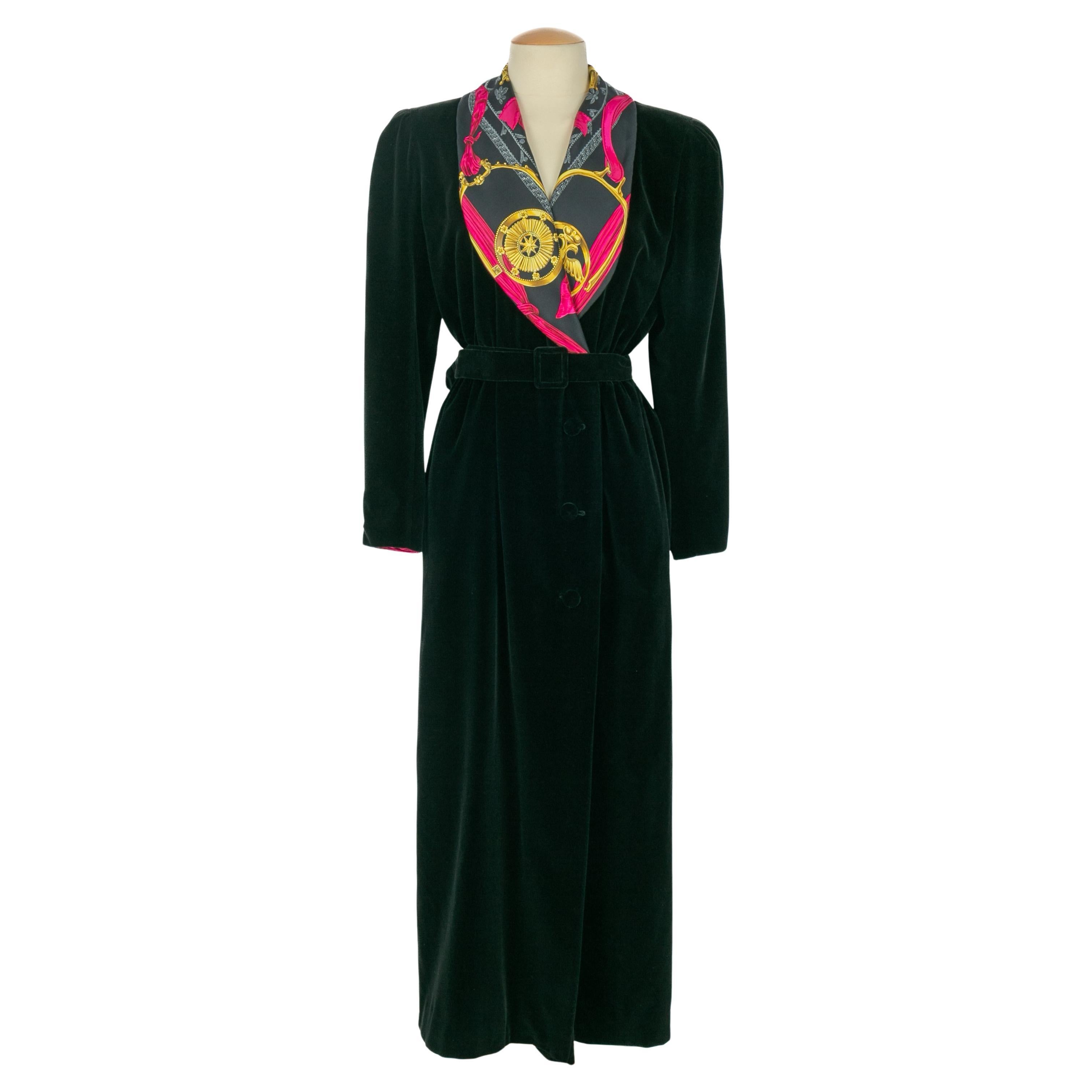 Cappotto in velluto di Hermes in vendita