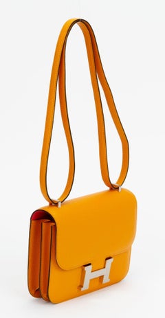 Hermès Verso Constance 18 Jaune Rose