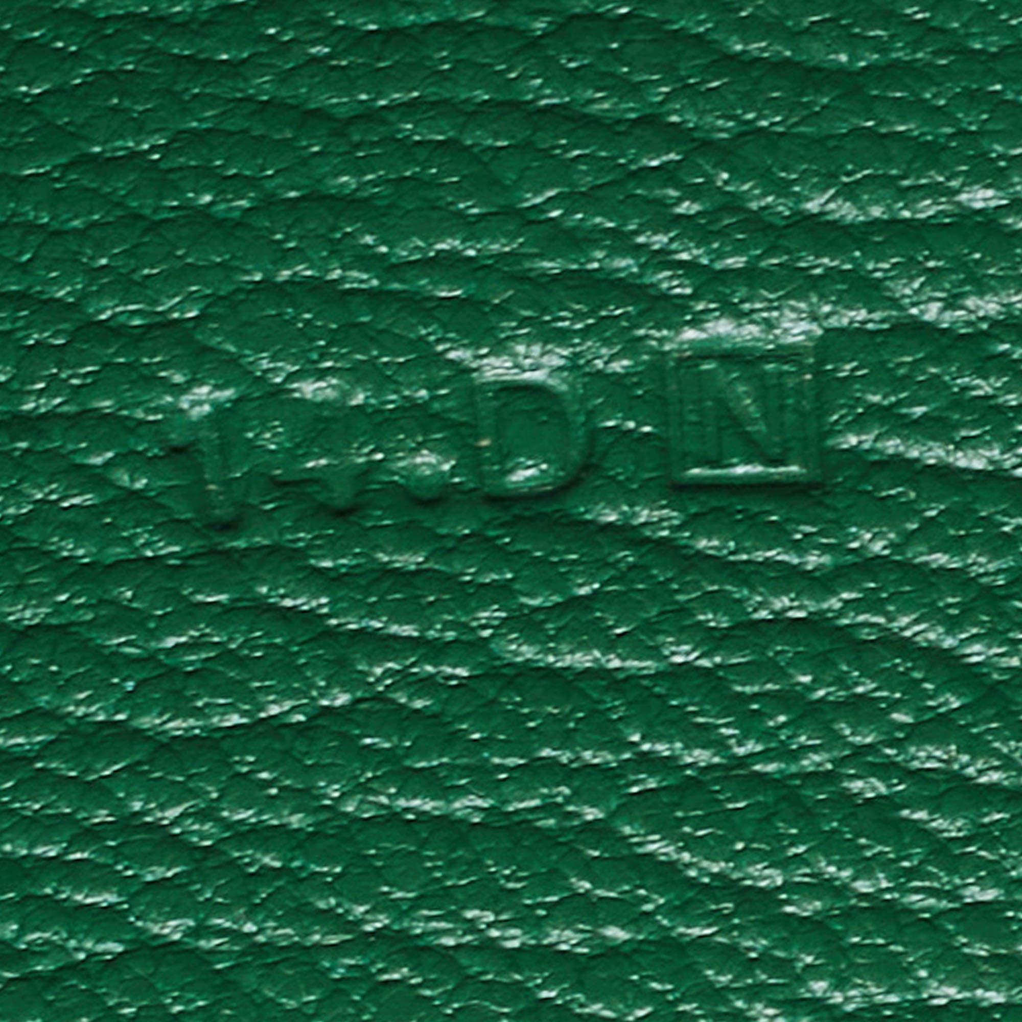 Hermés Vert Bengal Chevre Leather Bearn Gusset Wallet 5