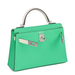 HERMÈS Vert Comics, Vert Fizz & Gris Perle Epsom Leather Kelly 20cm II