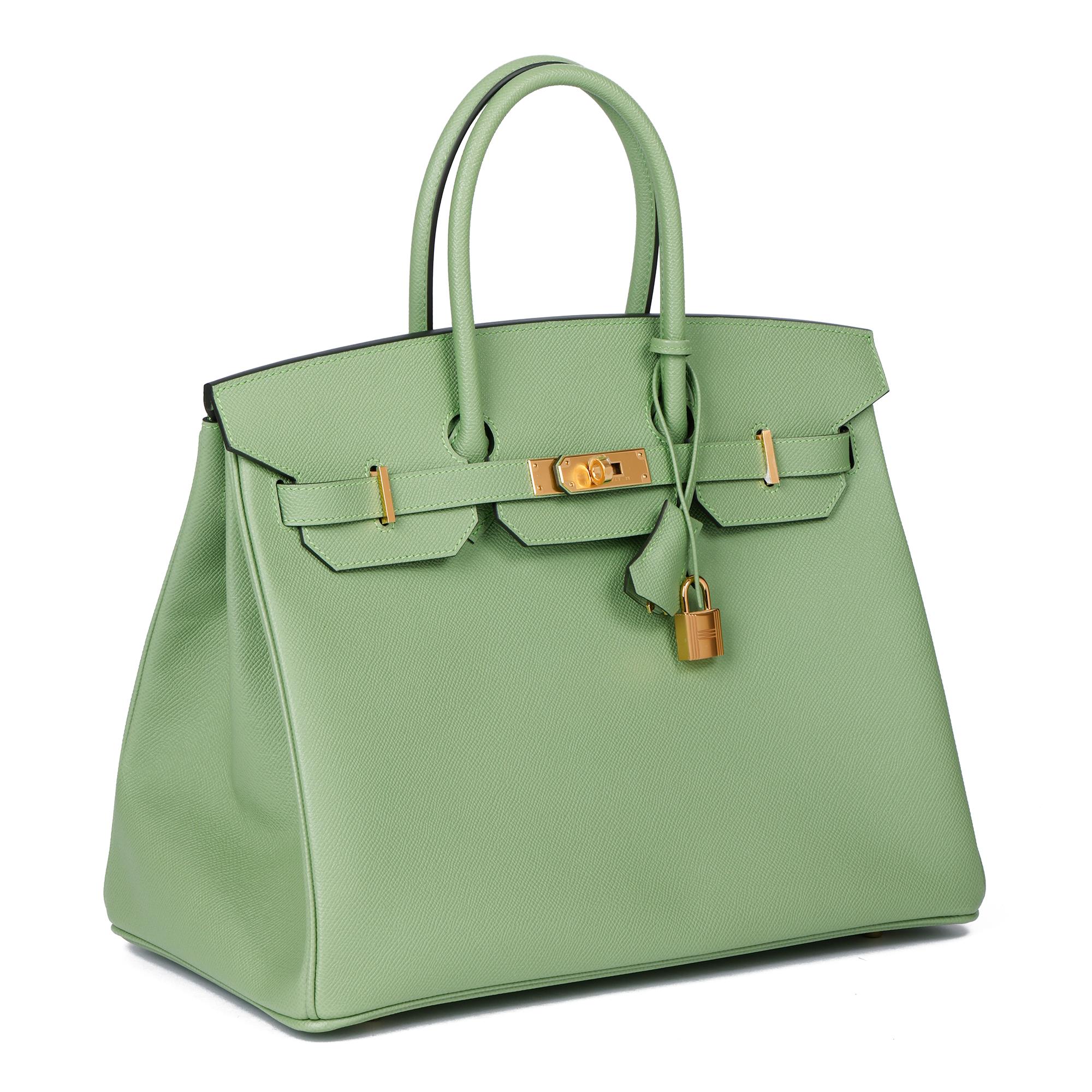 HERMÈS
Vert Criquet Epsom Leather Birkin 35cm 

Xupes Reference: HB3989
Serial Number: Y
Age (Circa): 2021
Accompanied By: Hermès Dust Bag, Box, Care Booklet, Protective Felt, Padlock, Keys, Clochette, Rain Cover
Authenticity Details: Date Stamp