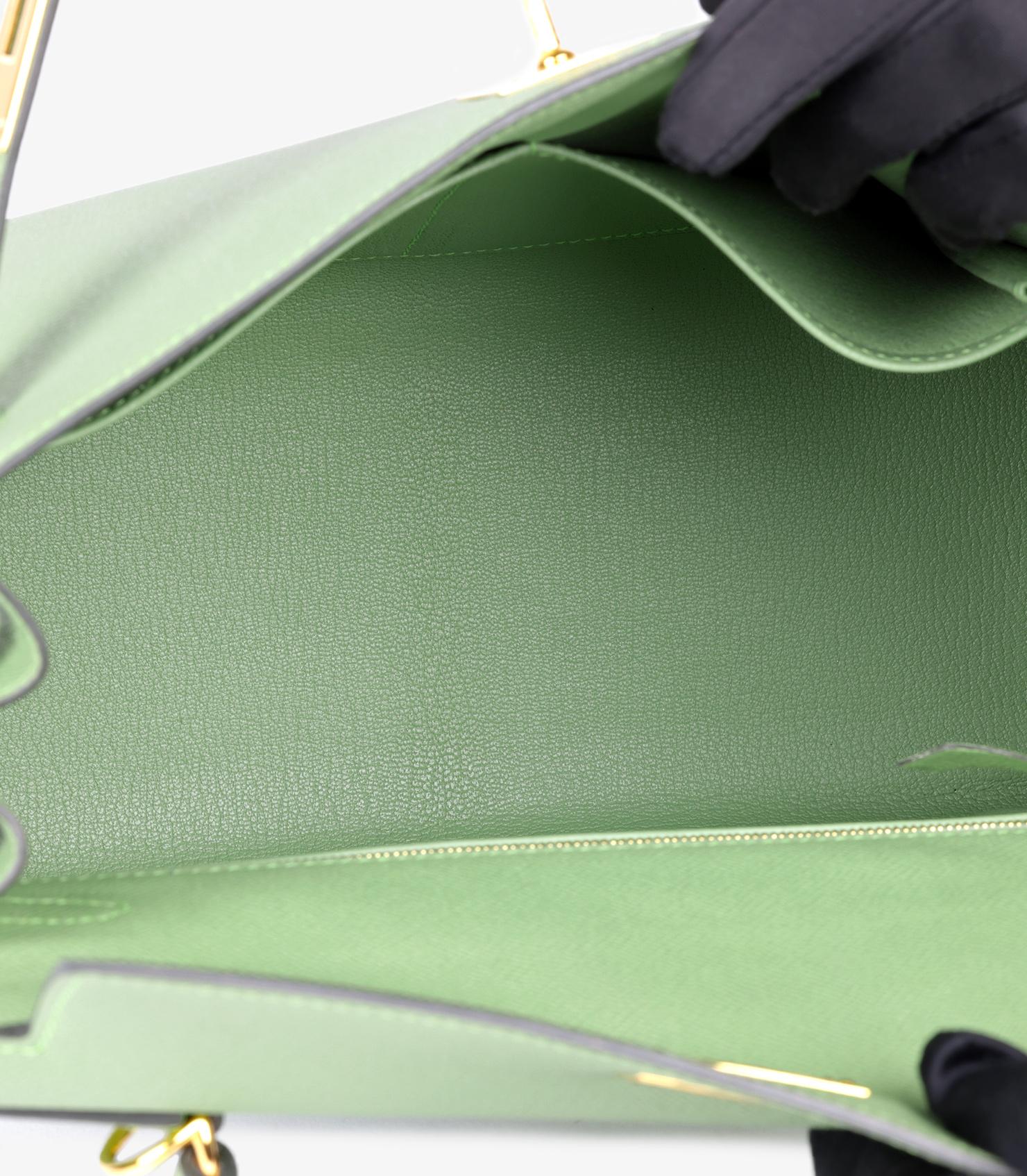 Hermès Vert Criquet Epsom Leather Kelly 28cm Sellier For Sale 6