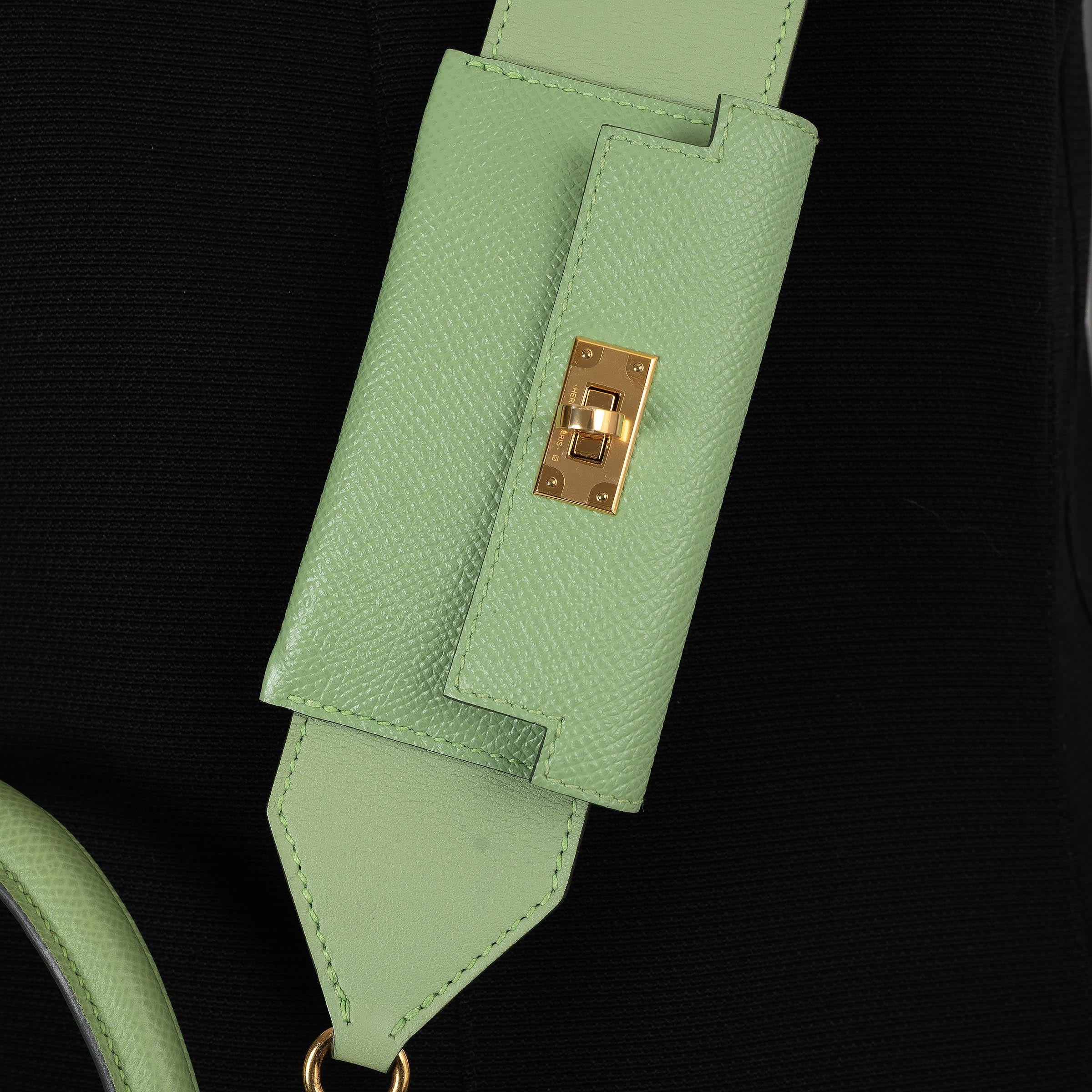 HERMES Vert Criquet green Epsom & Swift SANGLE KELLY POCKET 50mm Bag Strap In Excellent Condition For Sale In Zürich, CH