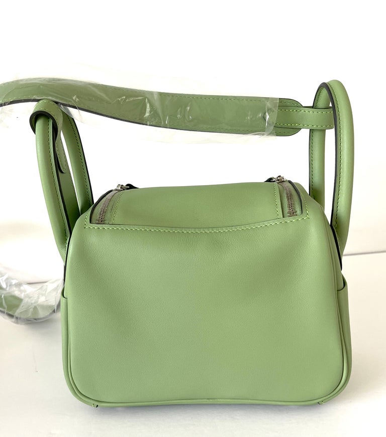 tas sling-bag Hermes Mini Lindy Vert Cypres Ghw U Sling Bag