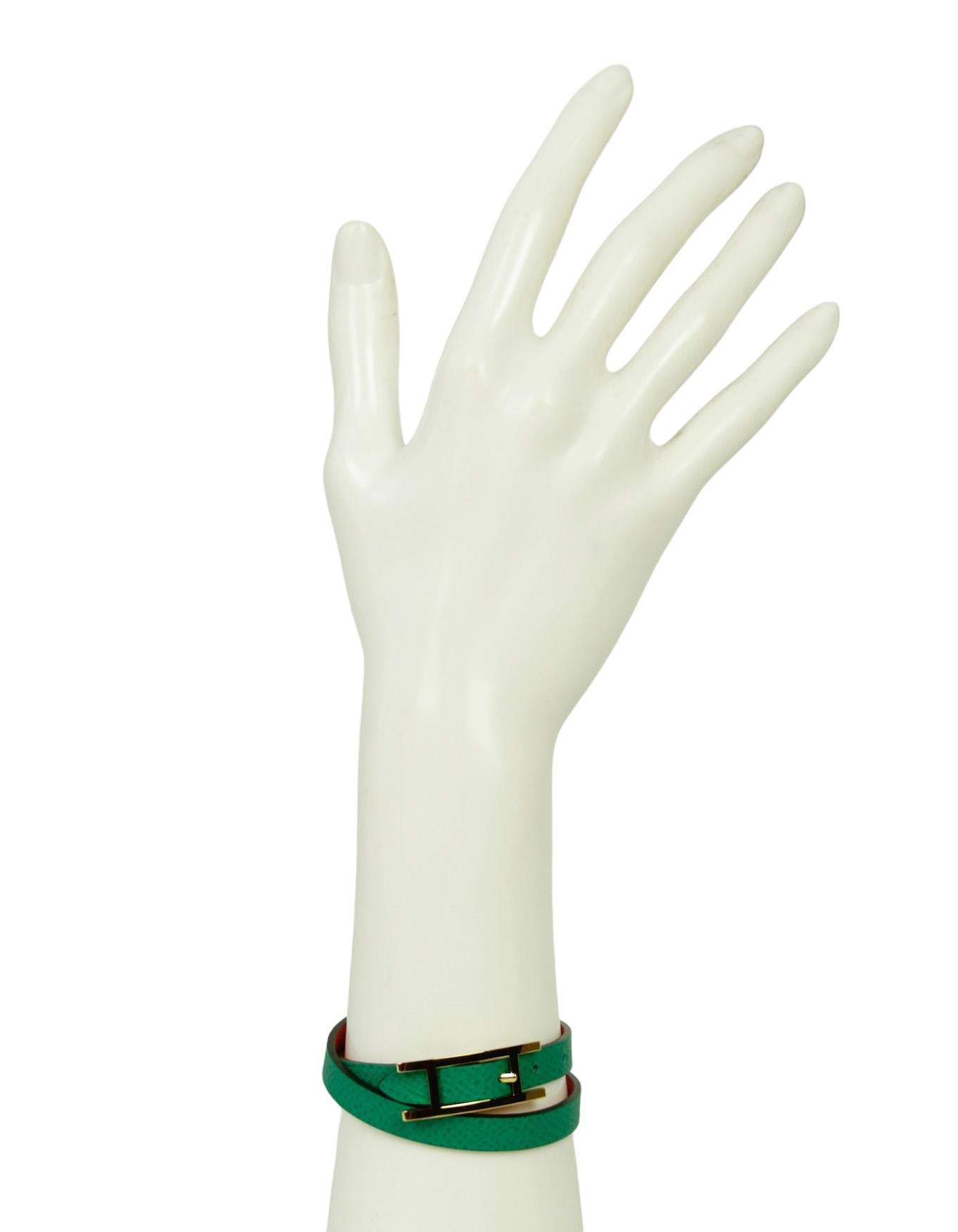 Hermes Vert Jade / Rose Jaipur Epsom Leather Reversible Behapi Double Tour Wrap Bracelet sz T2

Made In: France
Color: Vert Jade / Rose Jaipur
Materials: Metal, epsom leather
Overall Condition: Excellent condition
Estimated Retail: $390 +