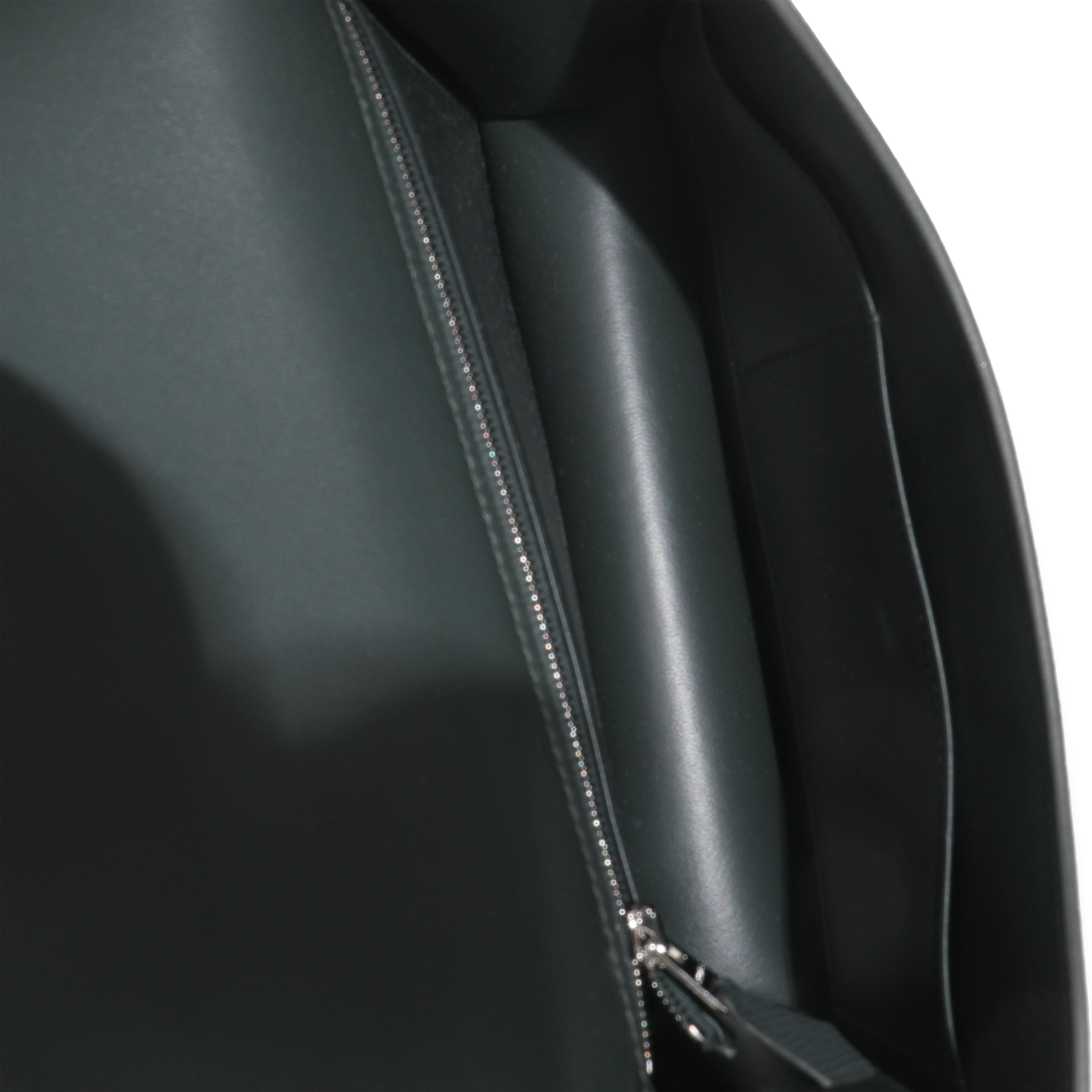 Hermès Vert Mangrove Epsom Lacquer Constance 1-24 in vendita 3