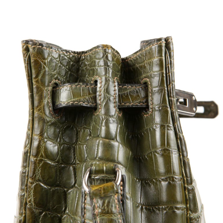 Hermes Vert Olive Niloticus Crocodile 26 cm Kelly Sport Shoulder Bag For  Sale at 1stDibs