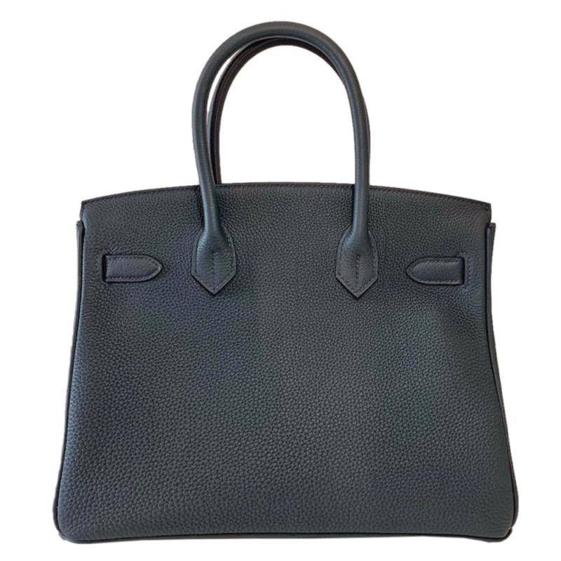 Hermes Vert Rousseau Togo Leather Gold Hardware Birkin 30 Bag In Good Condition In Dubai, Al Qouz 2