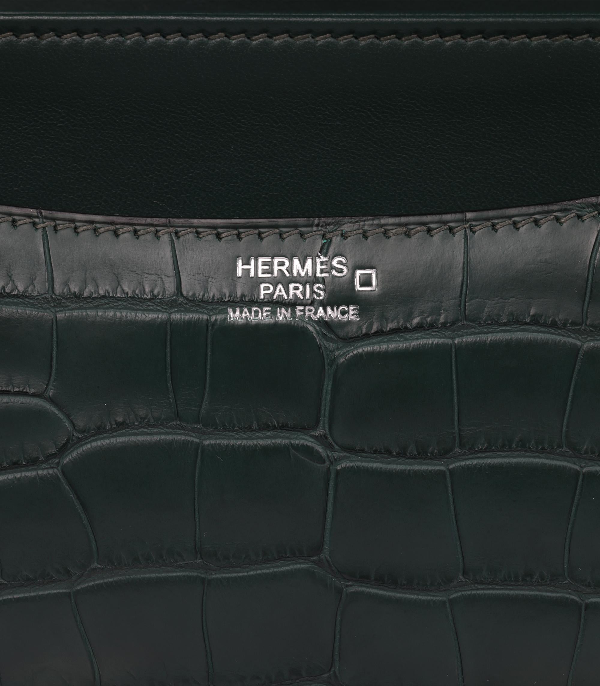 Hermès Vert Titien Matte Alligator Leather Turquoise Marble Constance 24 For Sale 2