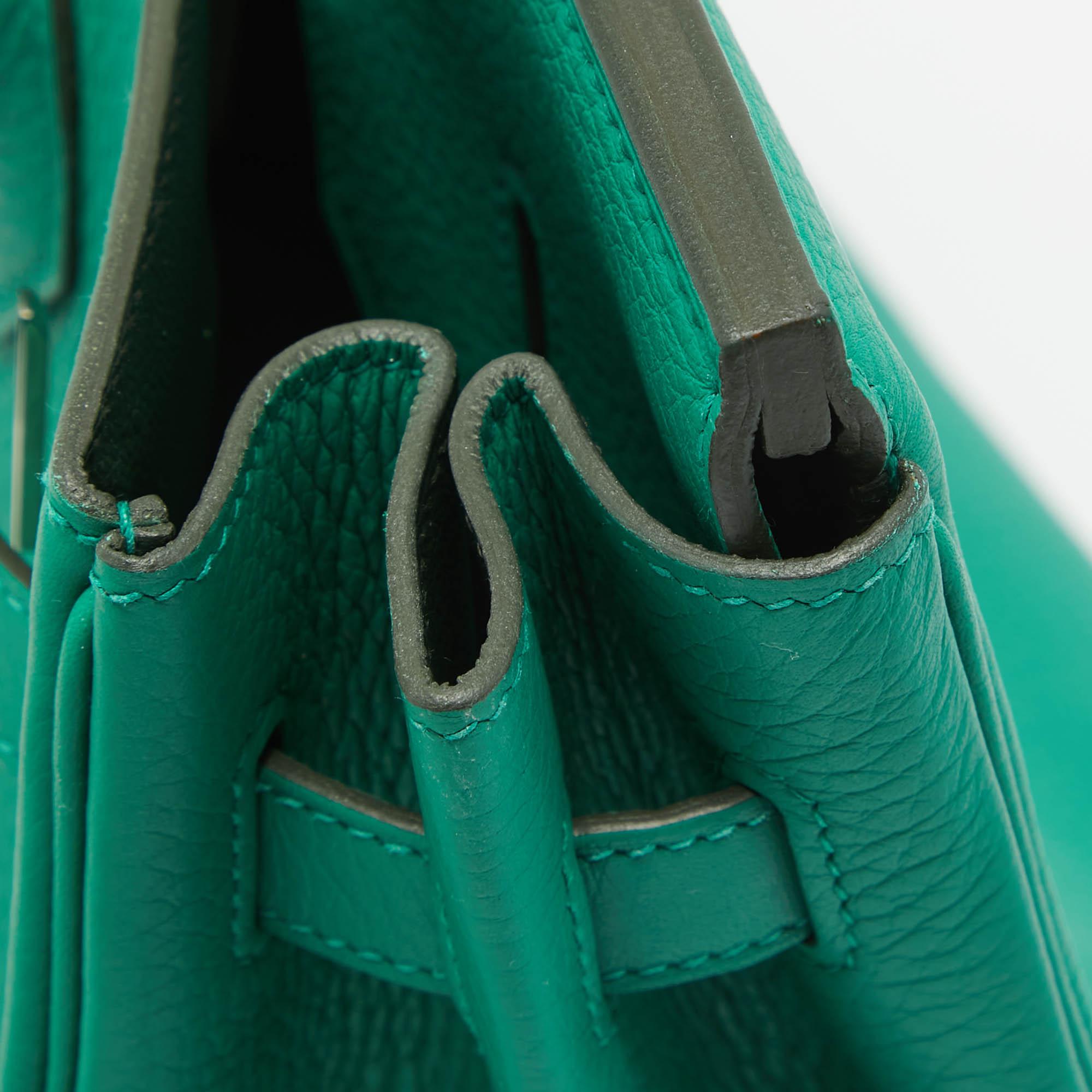 Hermes Vert Vertigo/Vert Fonce Taurillon Clemence Palladium Finish Birkin 35 Bag For Sale 12