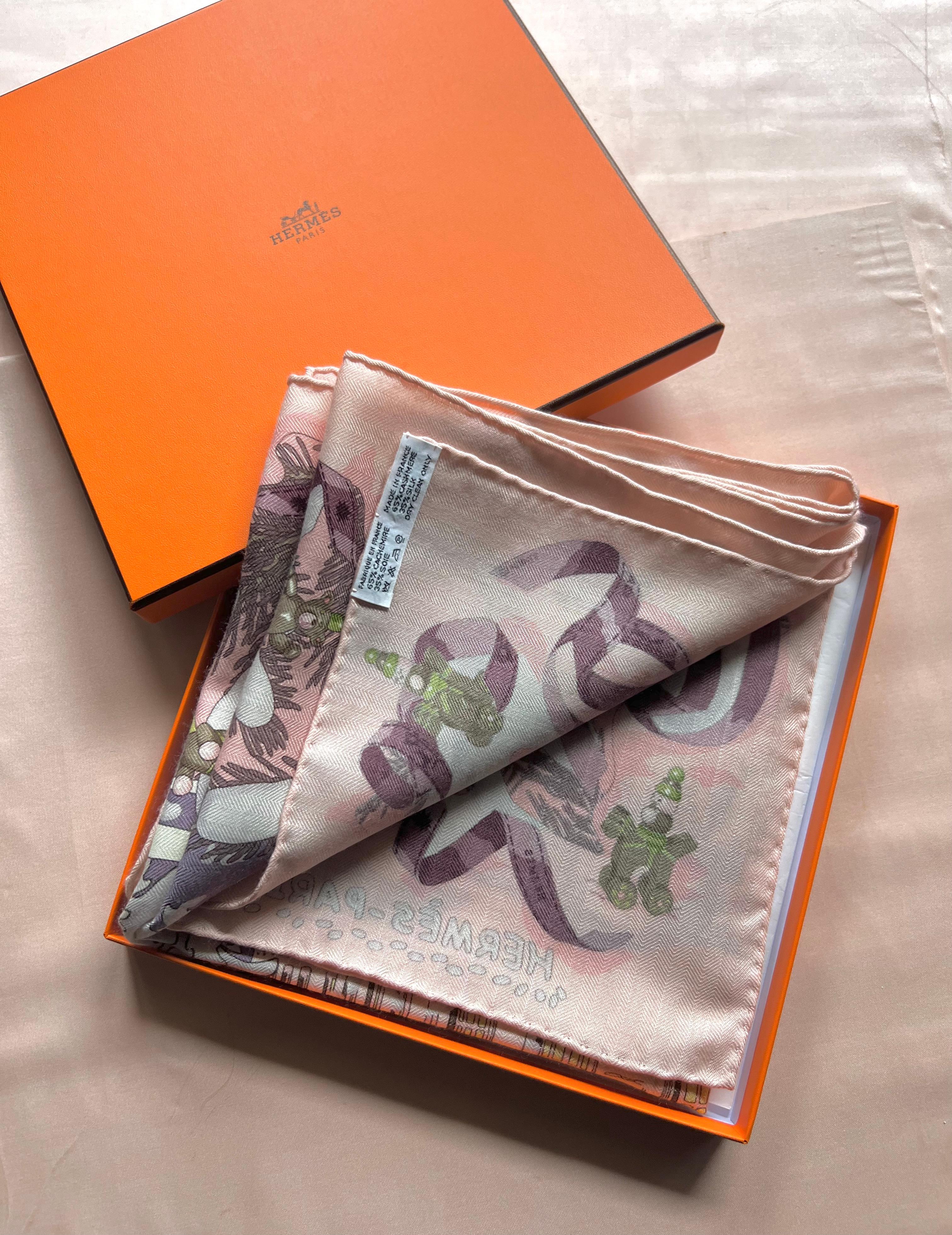 HERMÈS - Very rare 90x90 Cashmere Shawl 