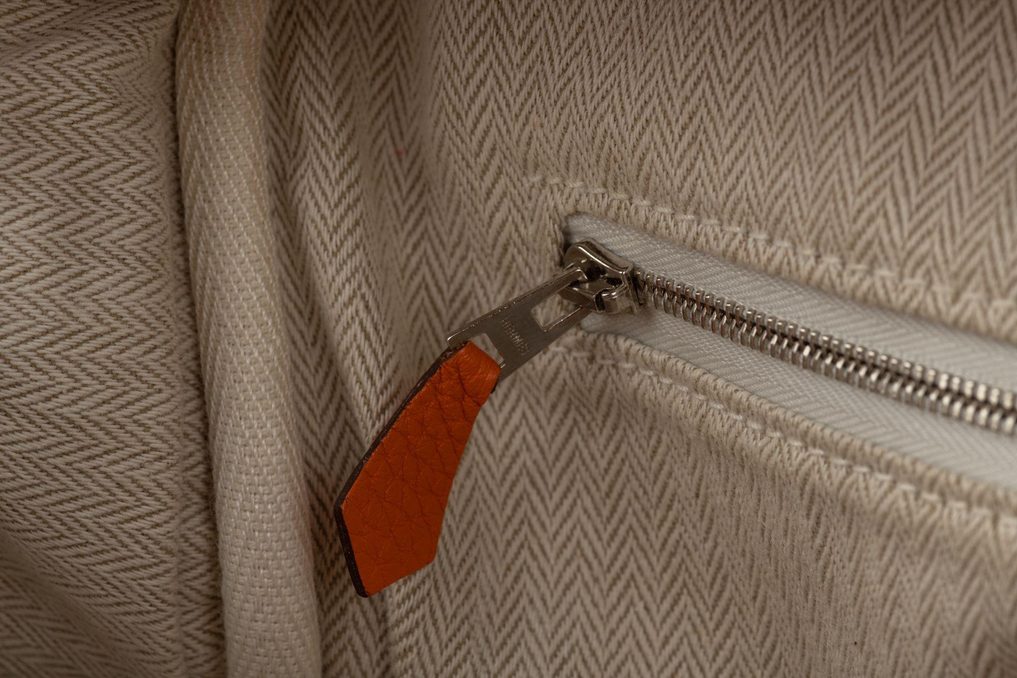 HERMÈS Victoria II 35 Clemence Leather For Sale 1
